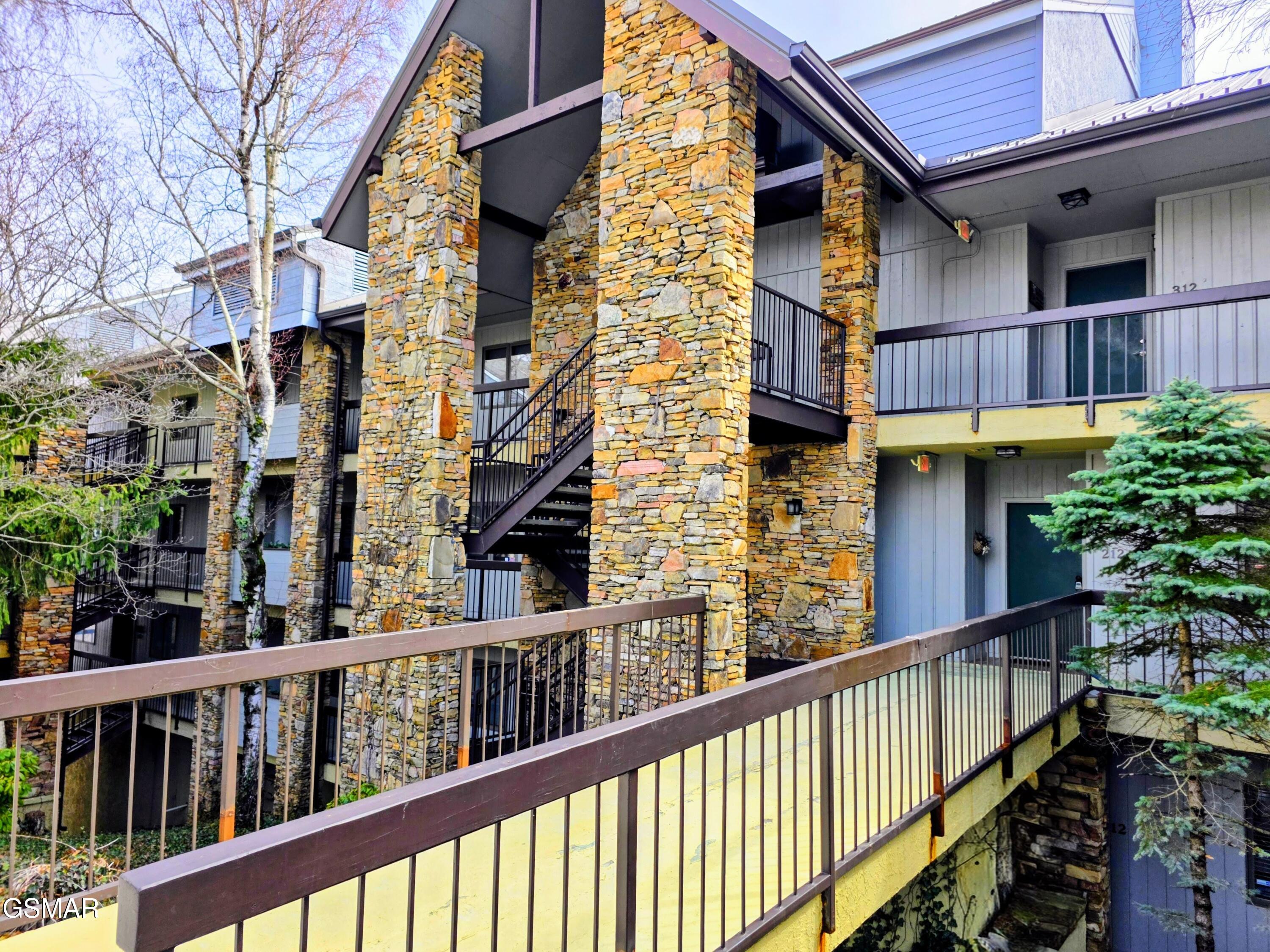1130 Ski View Drive Gatlinburg TN 37738
