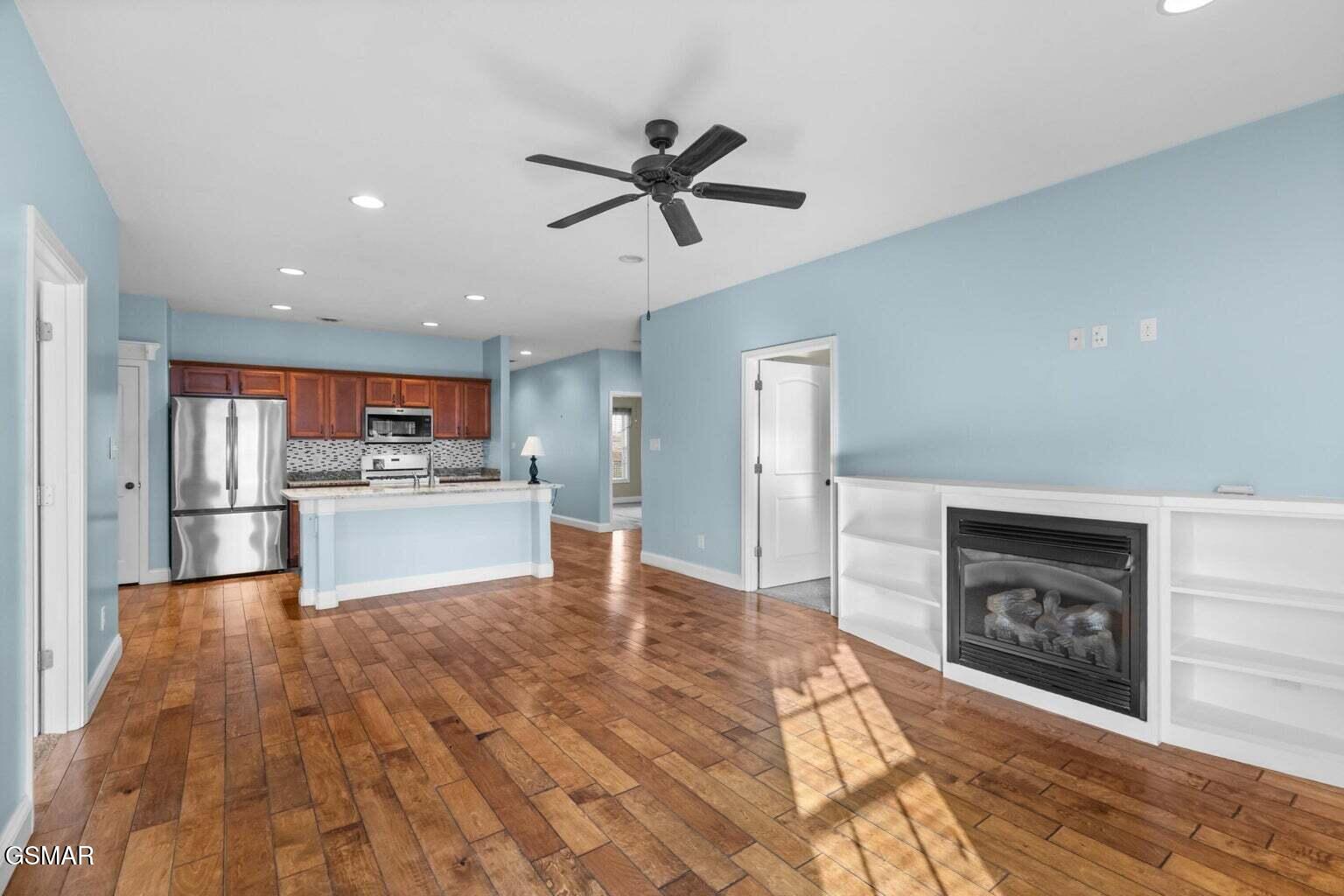 3022 Villas Creekside Drive Dandridge TN 37725