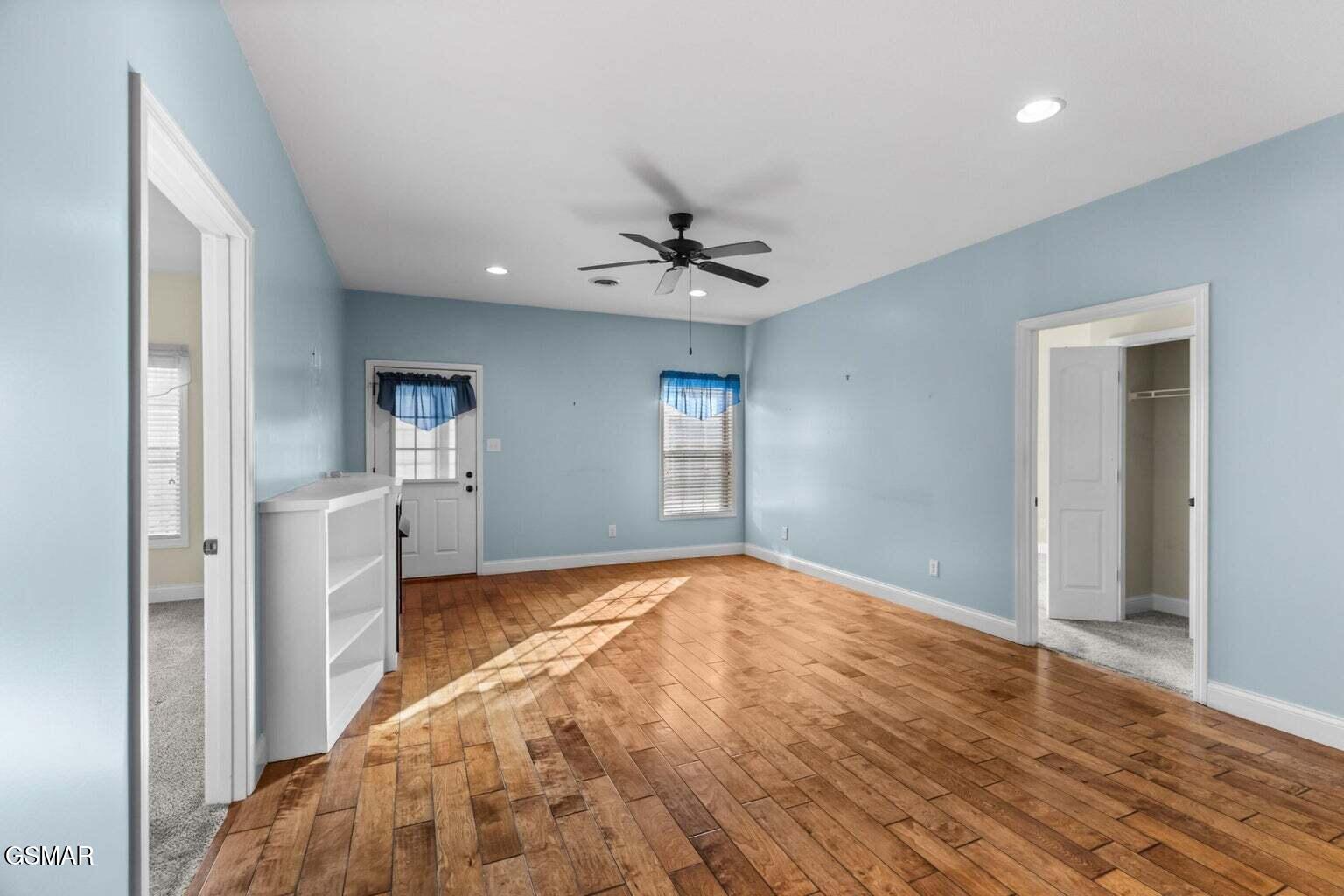 3022 Villas Creekside Drive Dandridge TN 37725