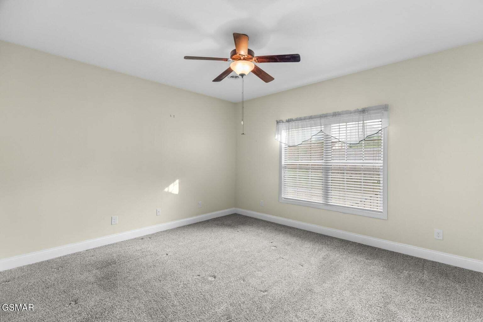 3022 Villas Creekside Drive Dandridge TN 37725