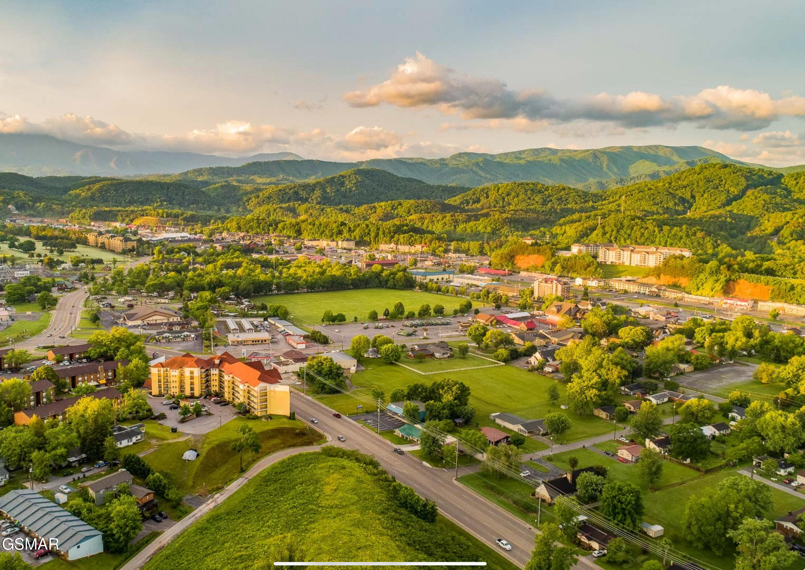 225 Collier Drive Unit 2405 Sevierville TN 37862