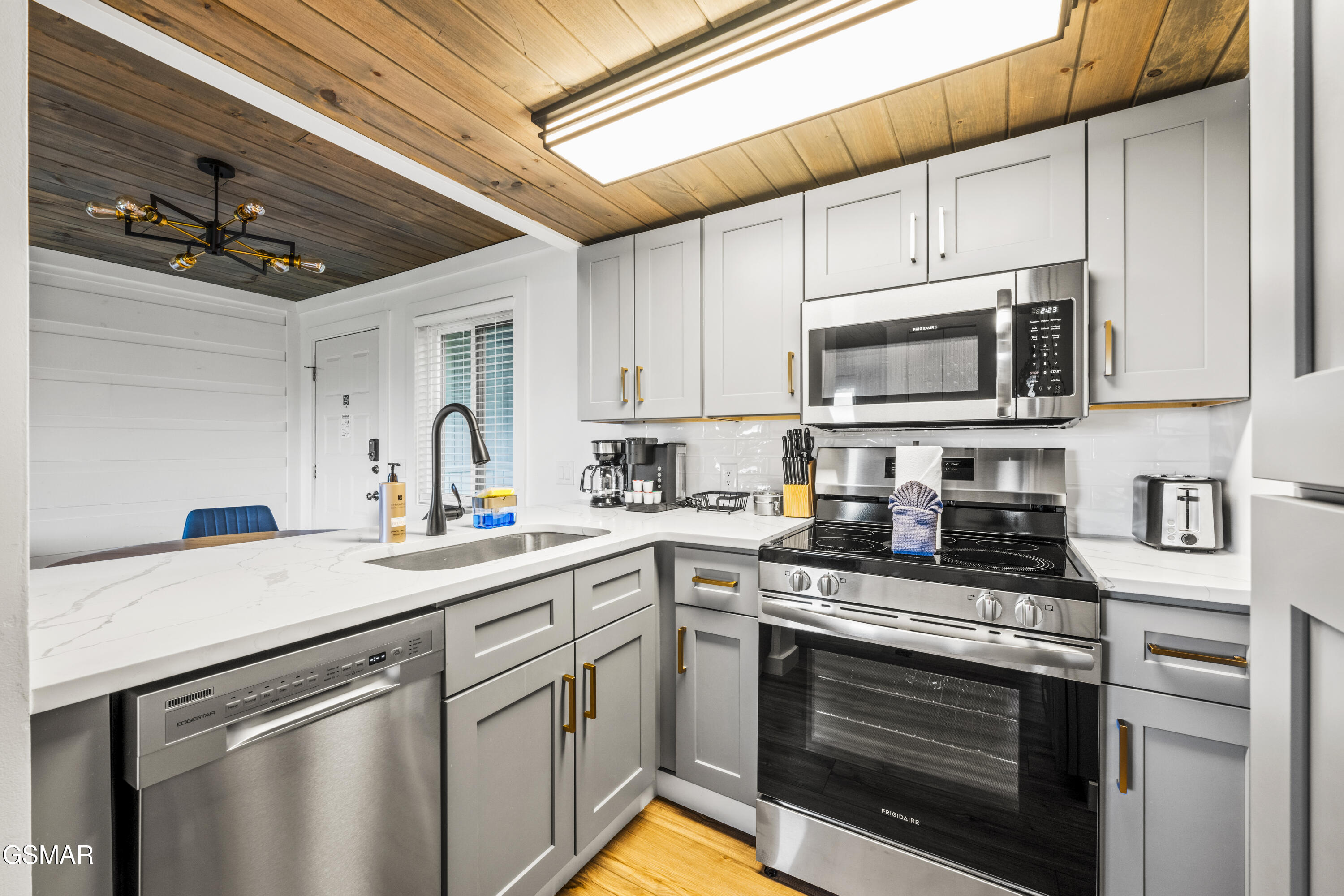 3710 Weber Road Gatlinburg TN 37738