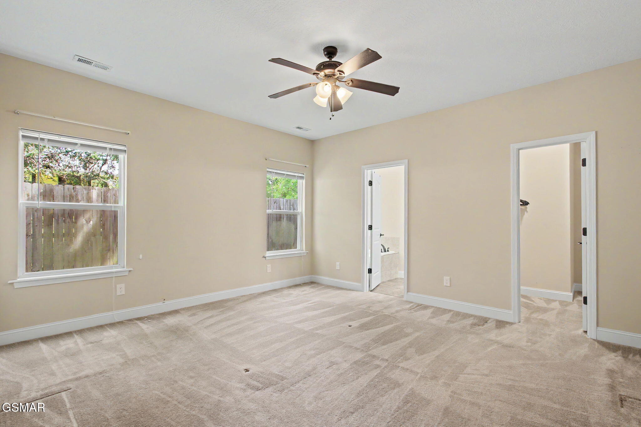 1120 Fellin View Way Sevierville TN 37876