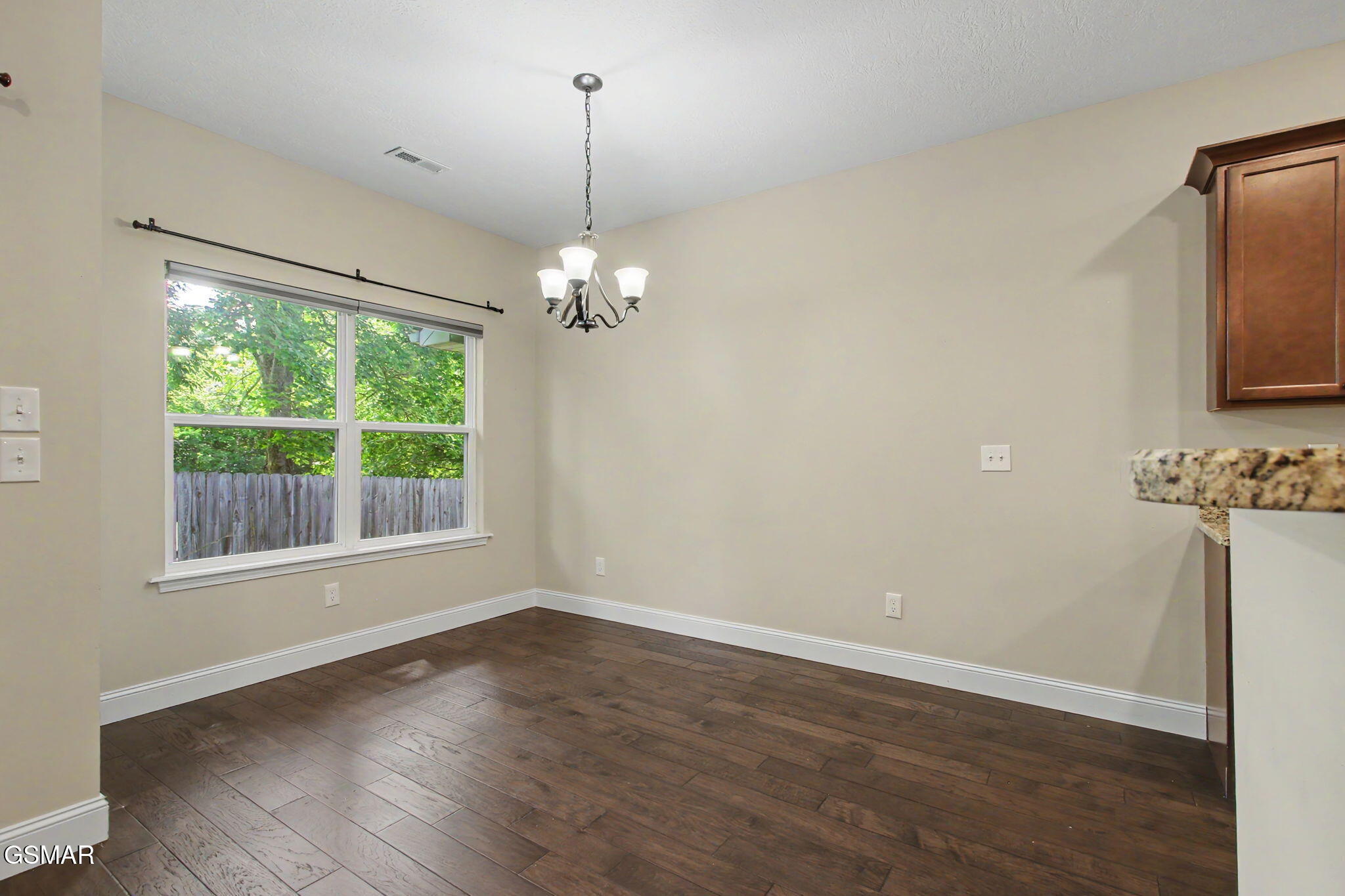 1120 Fellin View Way Sevierville TN 37876