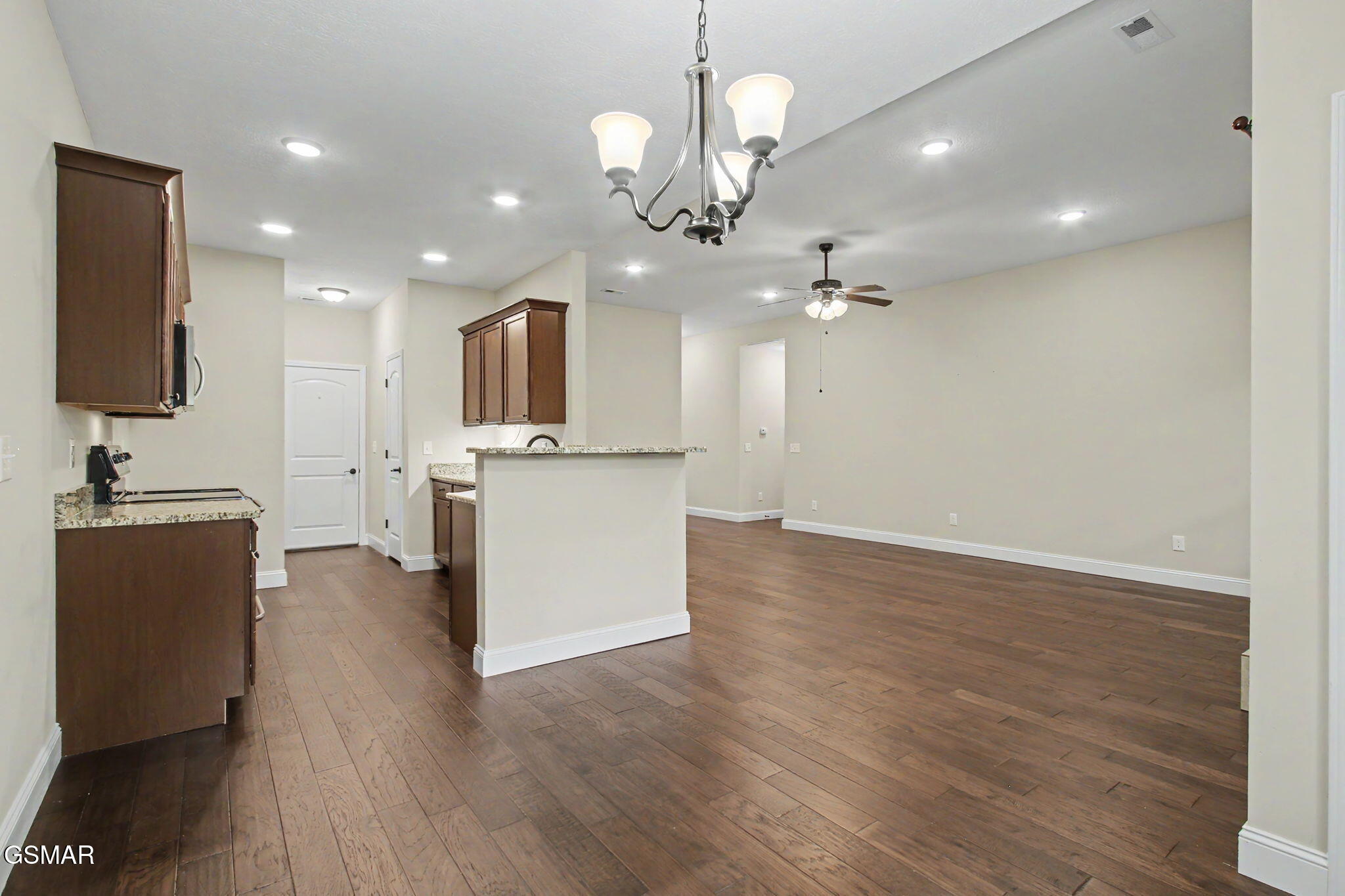 1120 Fellin View Way Sevierville TN 37876