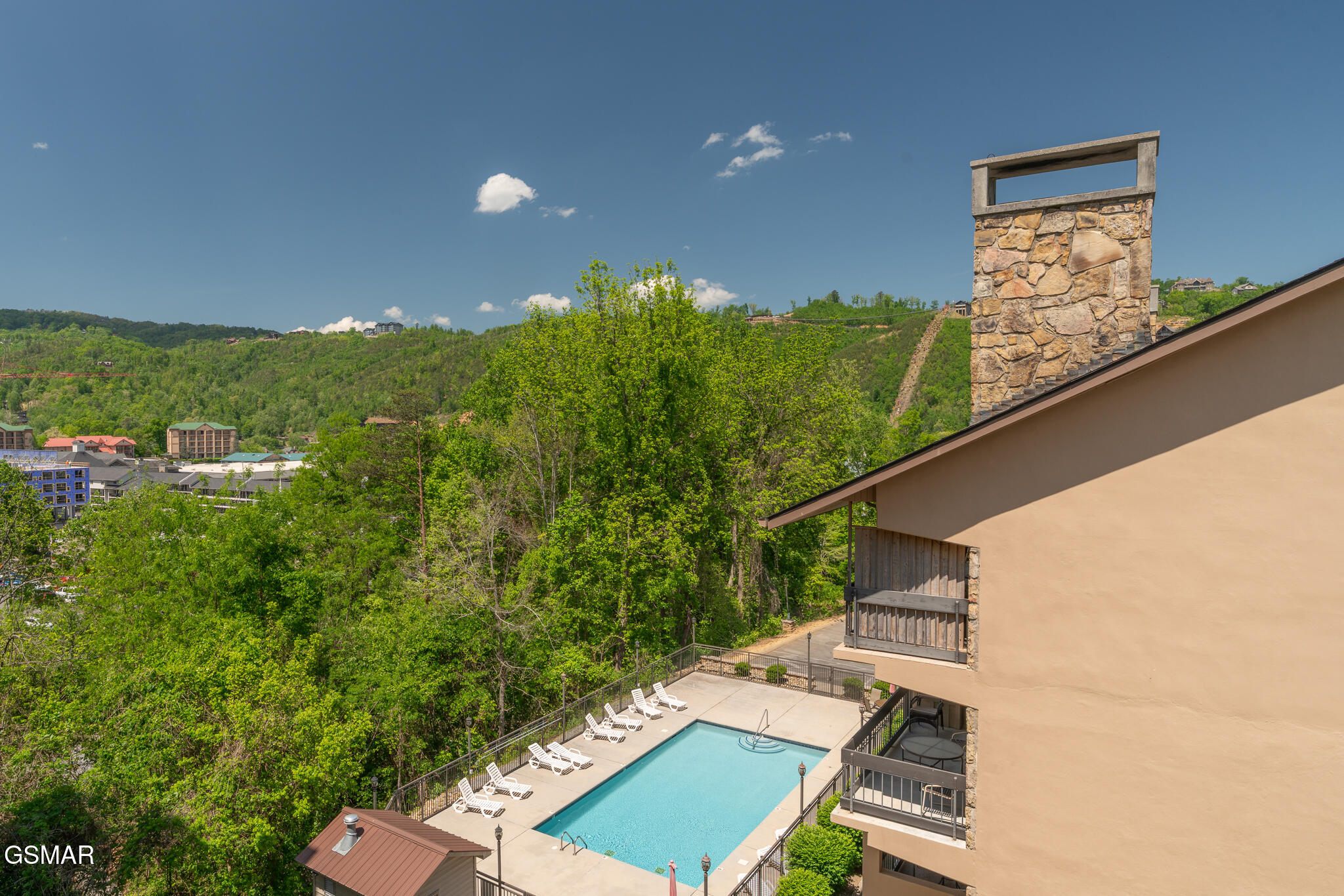 354 E Holly Ridge Road Gatlinburg TN 37738