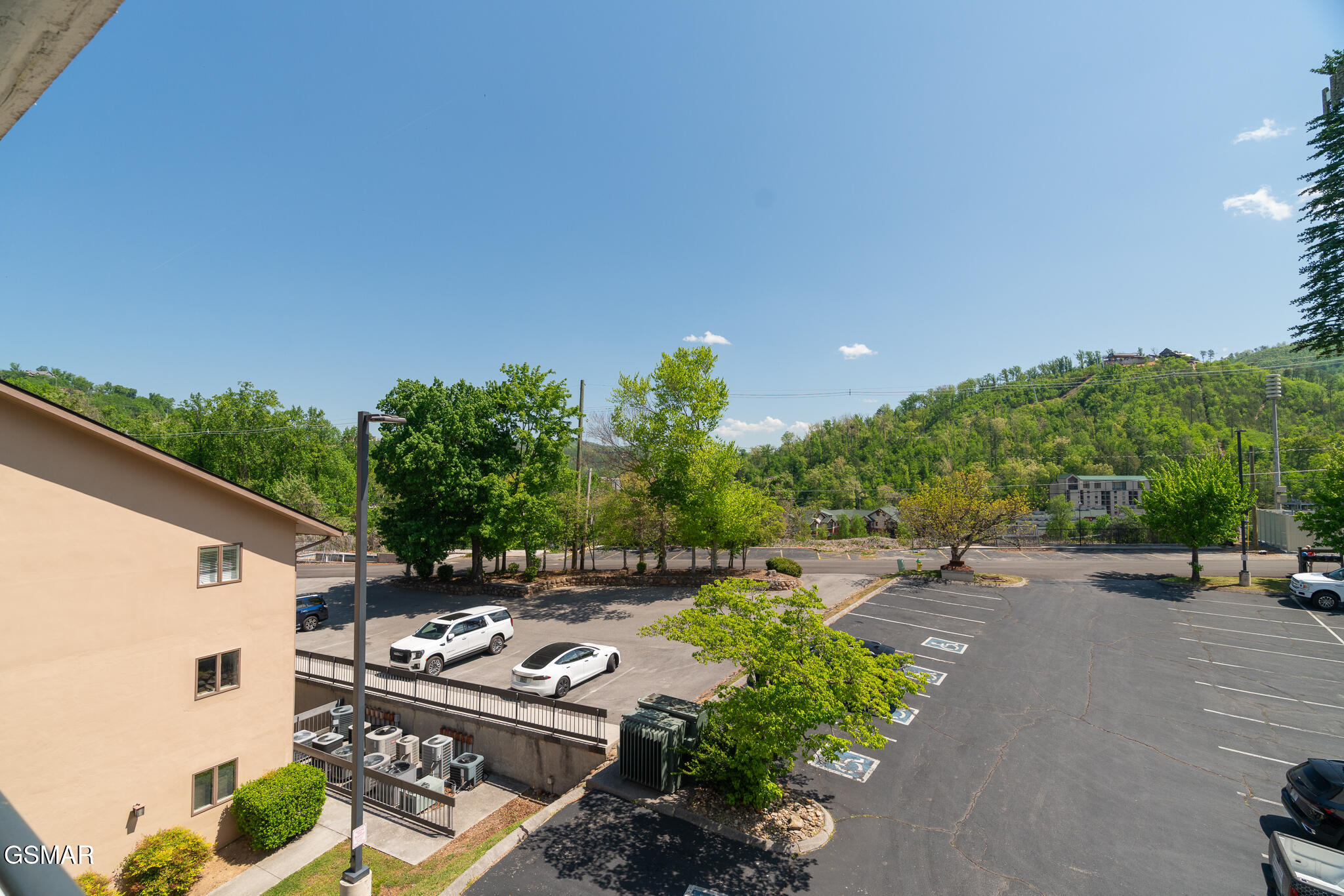 354 E Holly Ridge Road Gatlinburg TN 37738