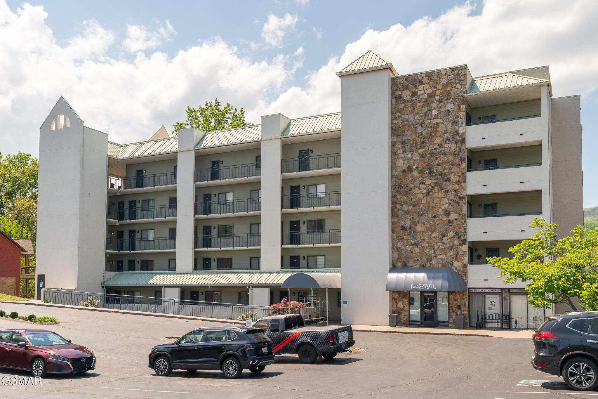 354 E Holly Ridge Road Gatlinburg TN 37738