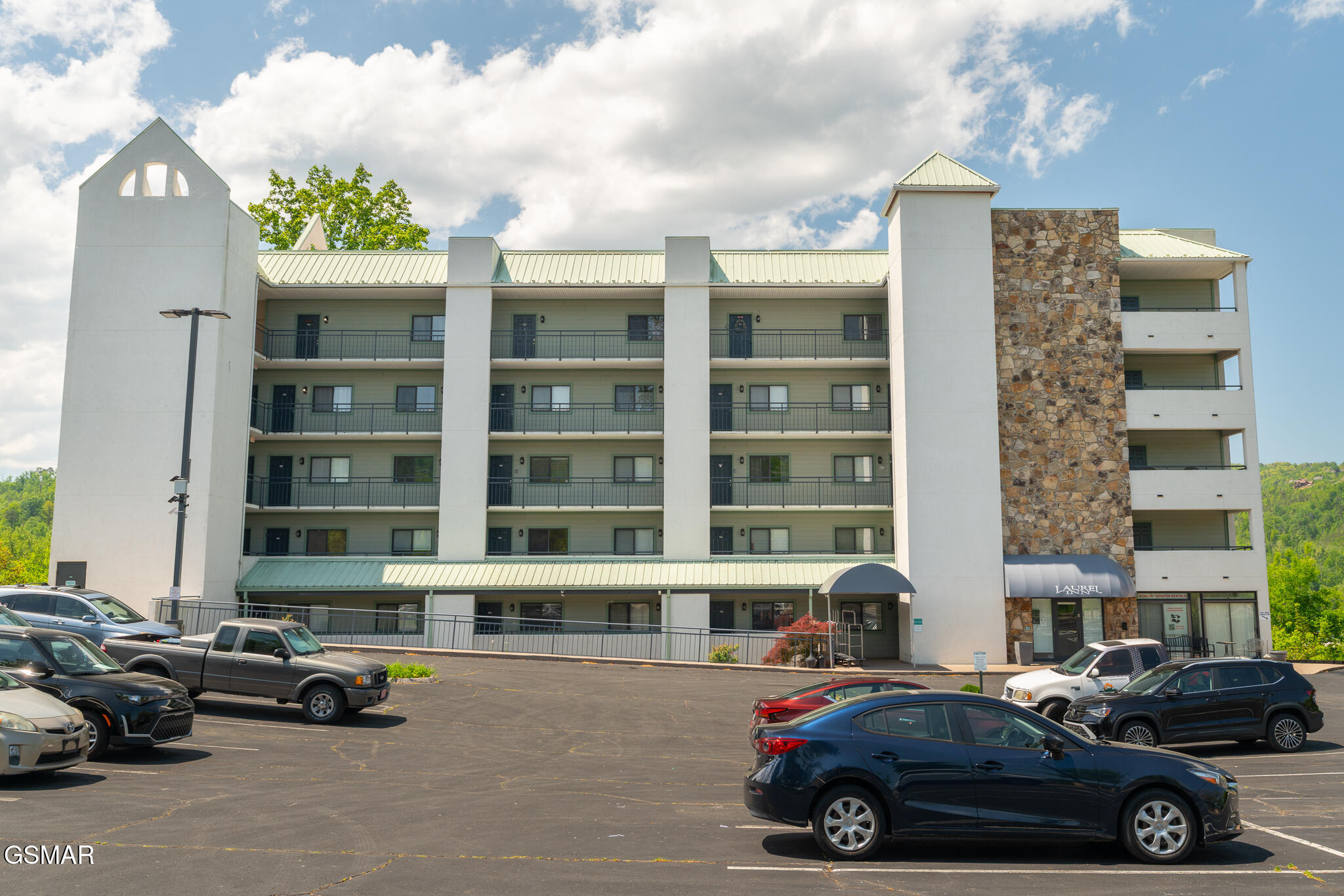 354 E Holly Ridge Road Gatlinburg TN 37738