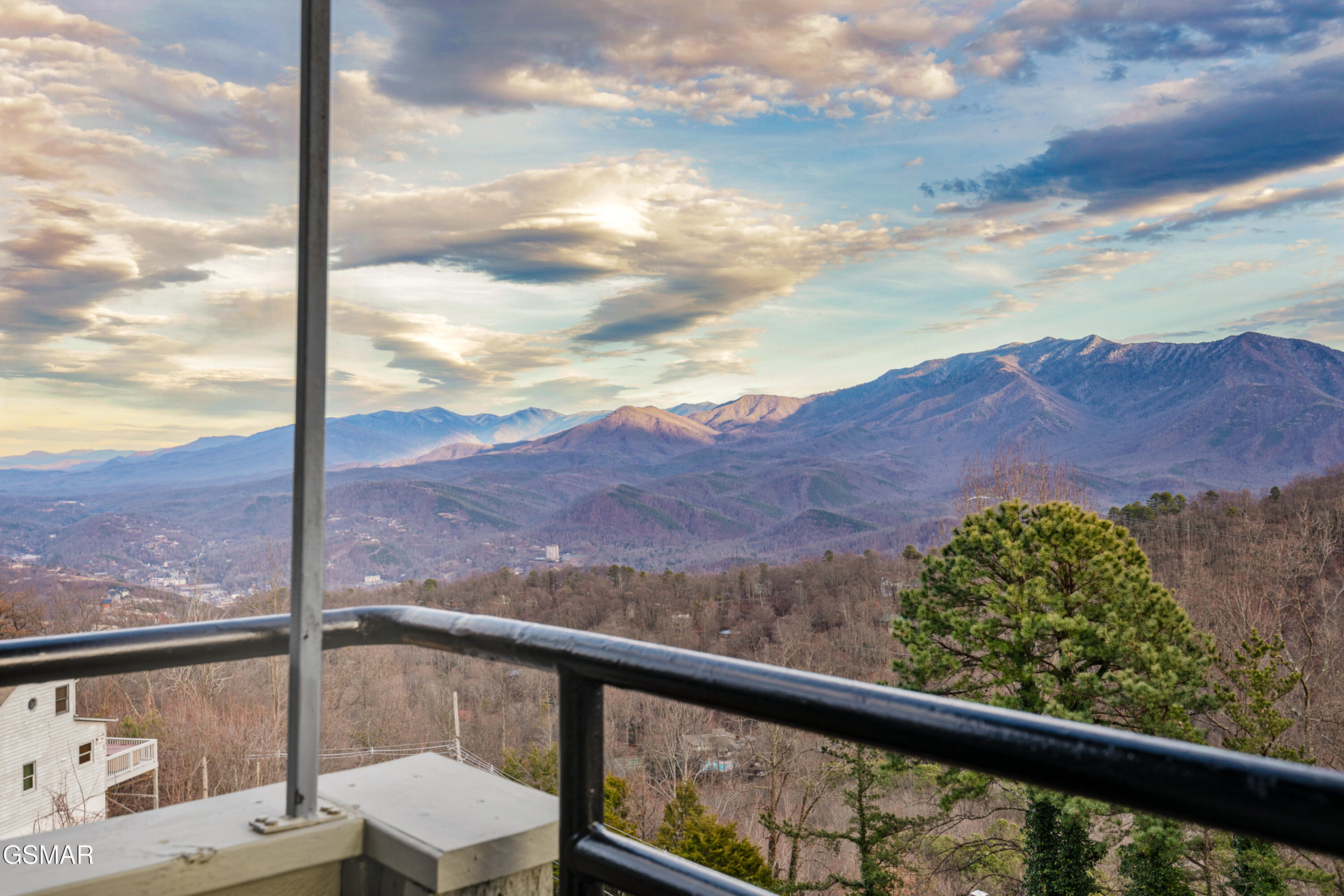 1260 Ski View Drive Gatlinburg TN 37738