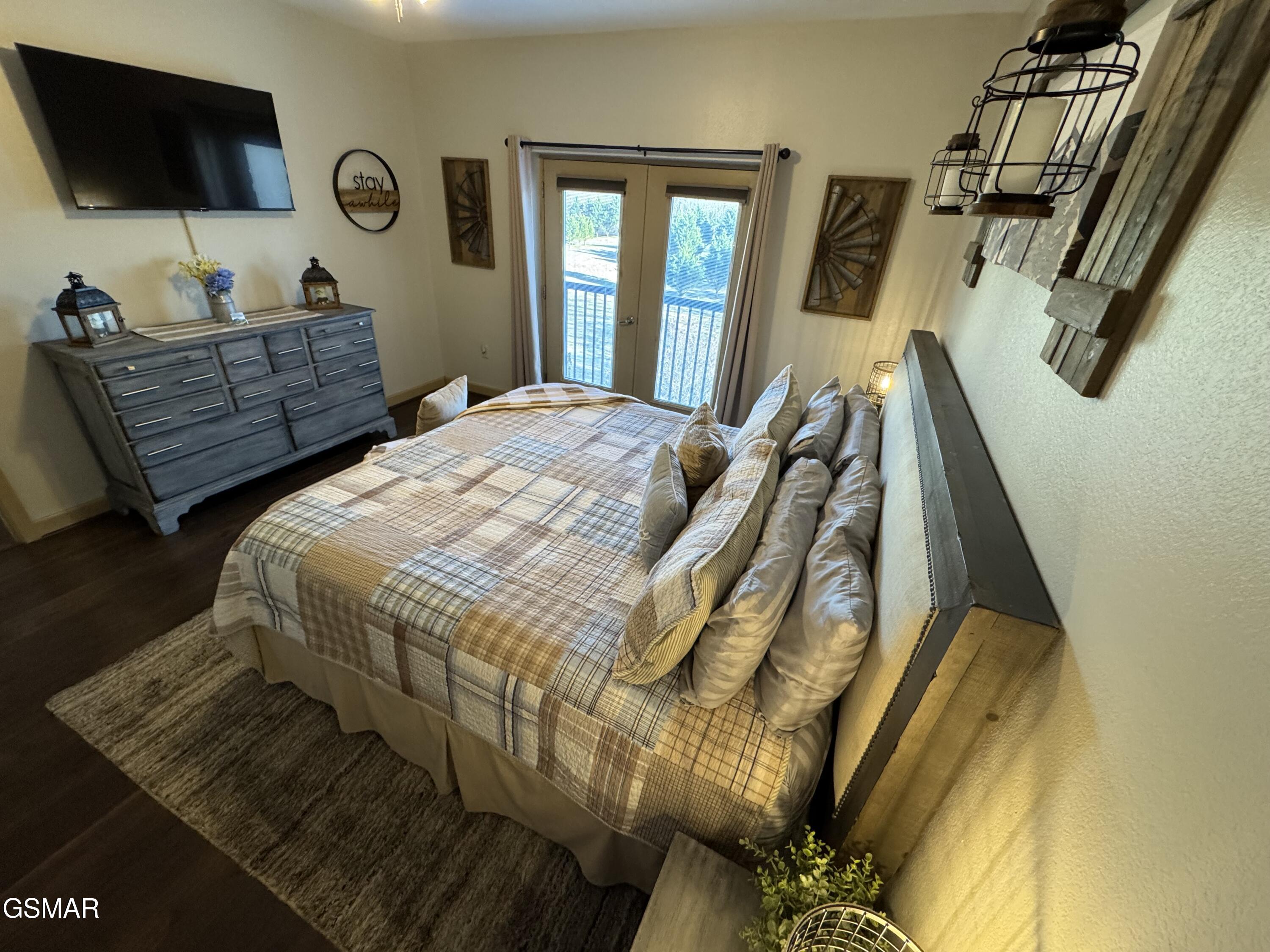 124 Plaza Drive Pigeon Forge TN 37863
