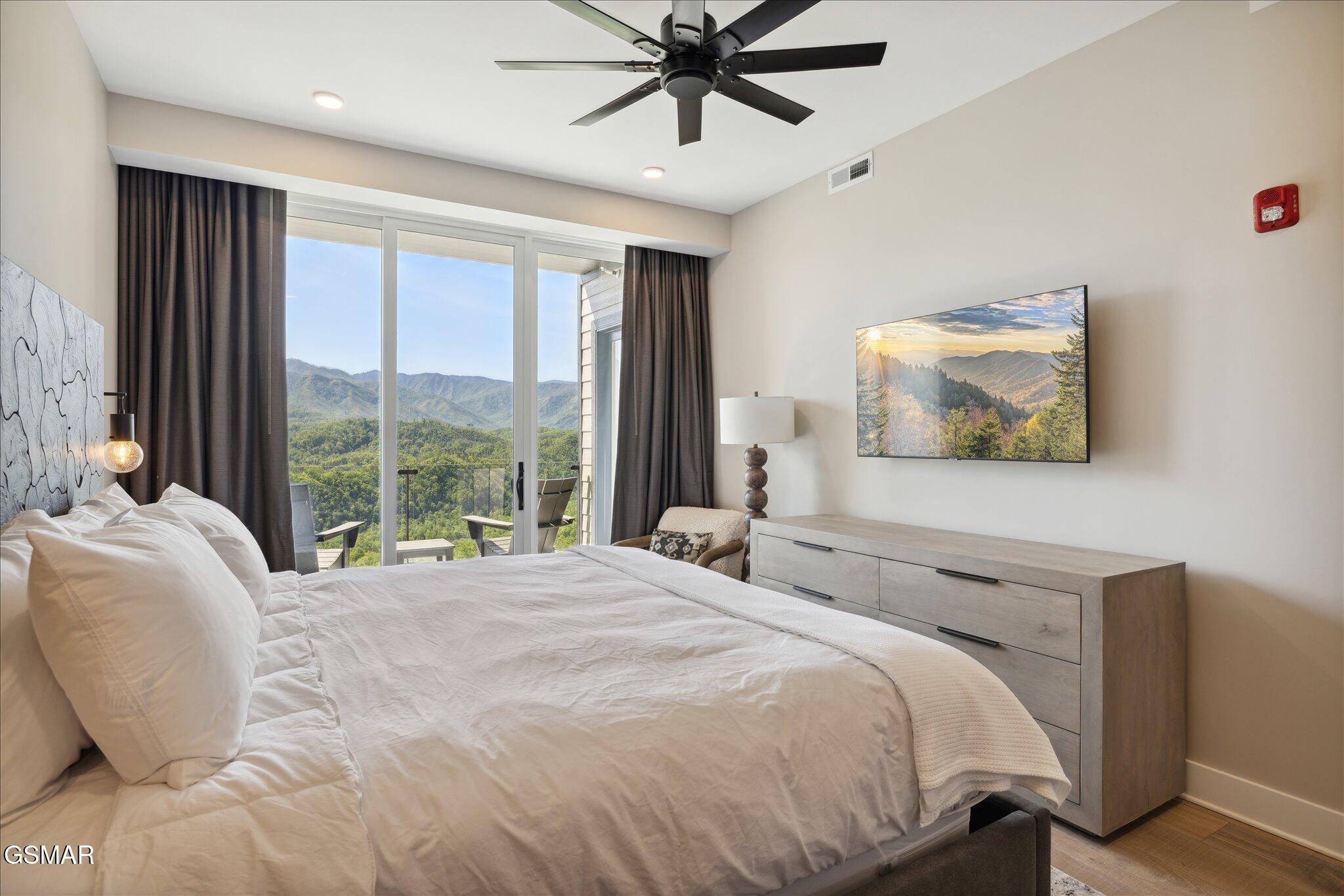 855 Campbell Lead Road Gatlinburg TN 37738