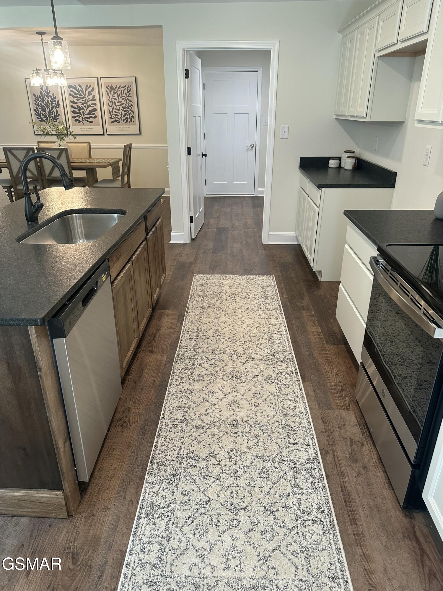 540 Henderson Road Pigeon Forge TN 37863