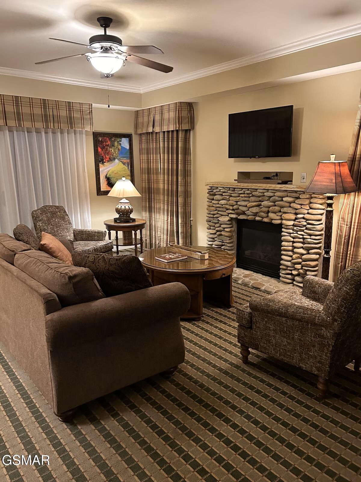 212 Dollywood Lane Pigeon Forge TN 37863