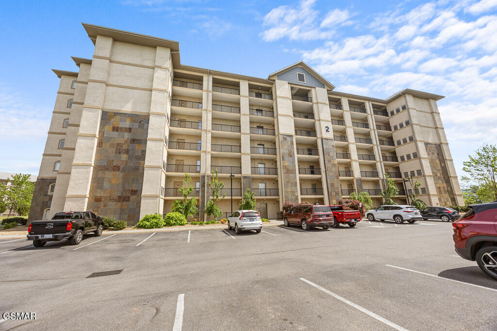 124 Plaza Drive Pigeon Forge TN 37863