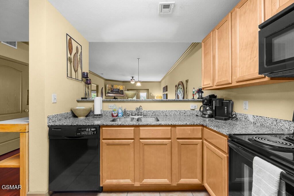 124 Plaza Drive Pigeon Forge TN 37863