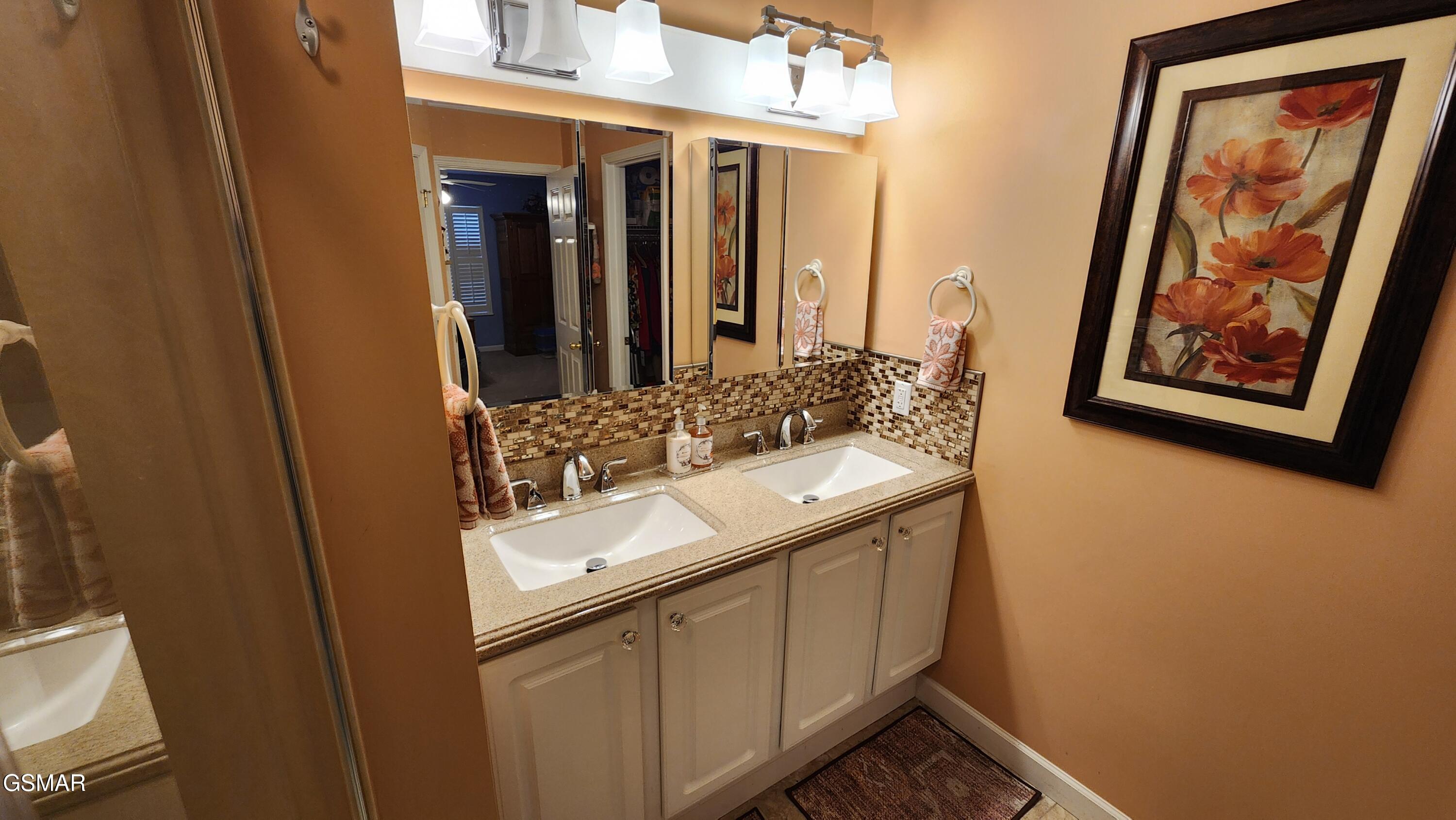 523 Apple View Way Sevierville TN 37862