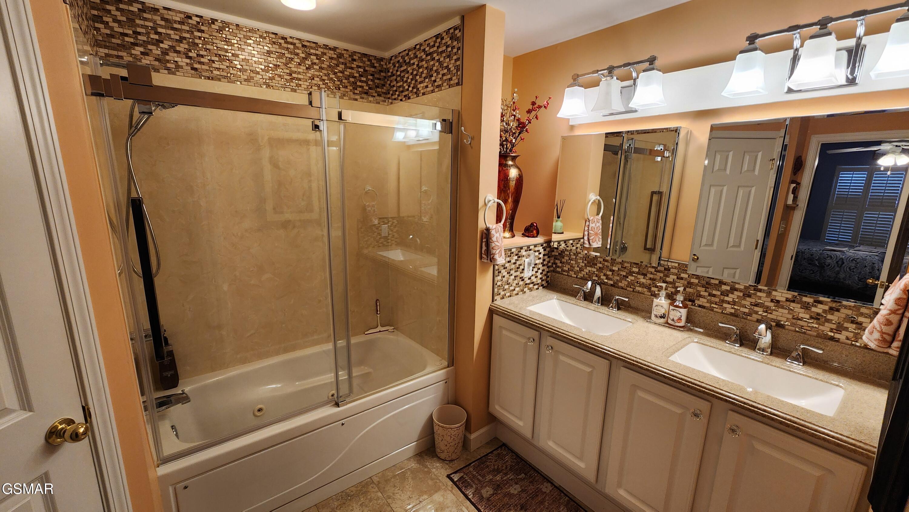 523 Apple View Way Sevierville TN 37862