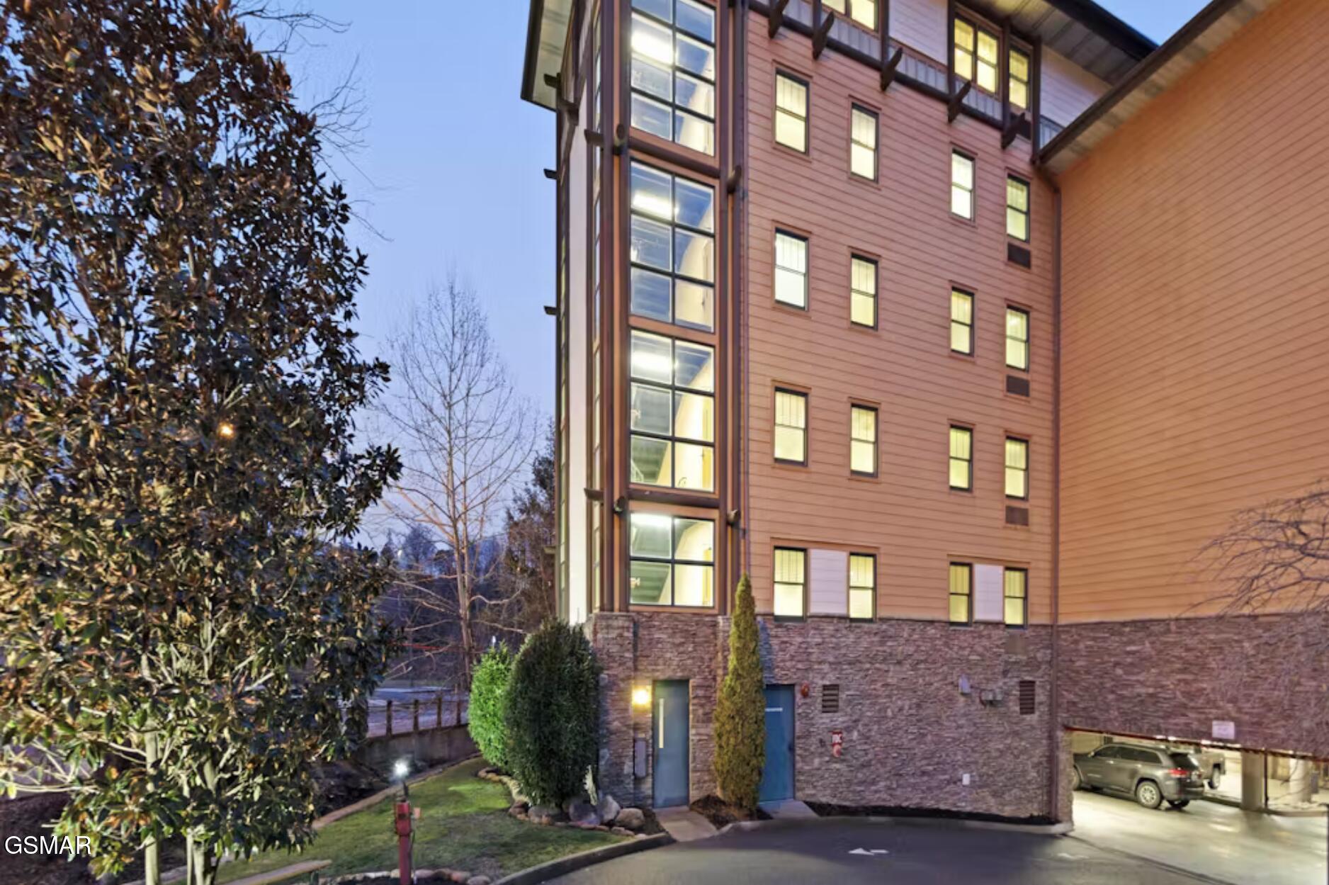 215 Woliss Lane Gatlinburg TN 37738