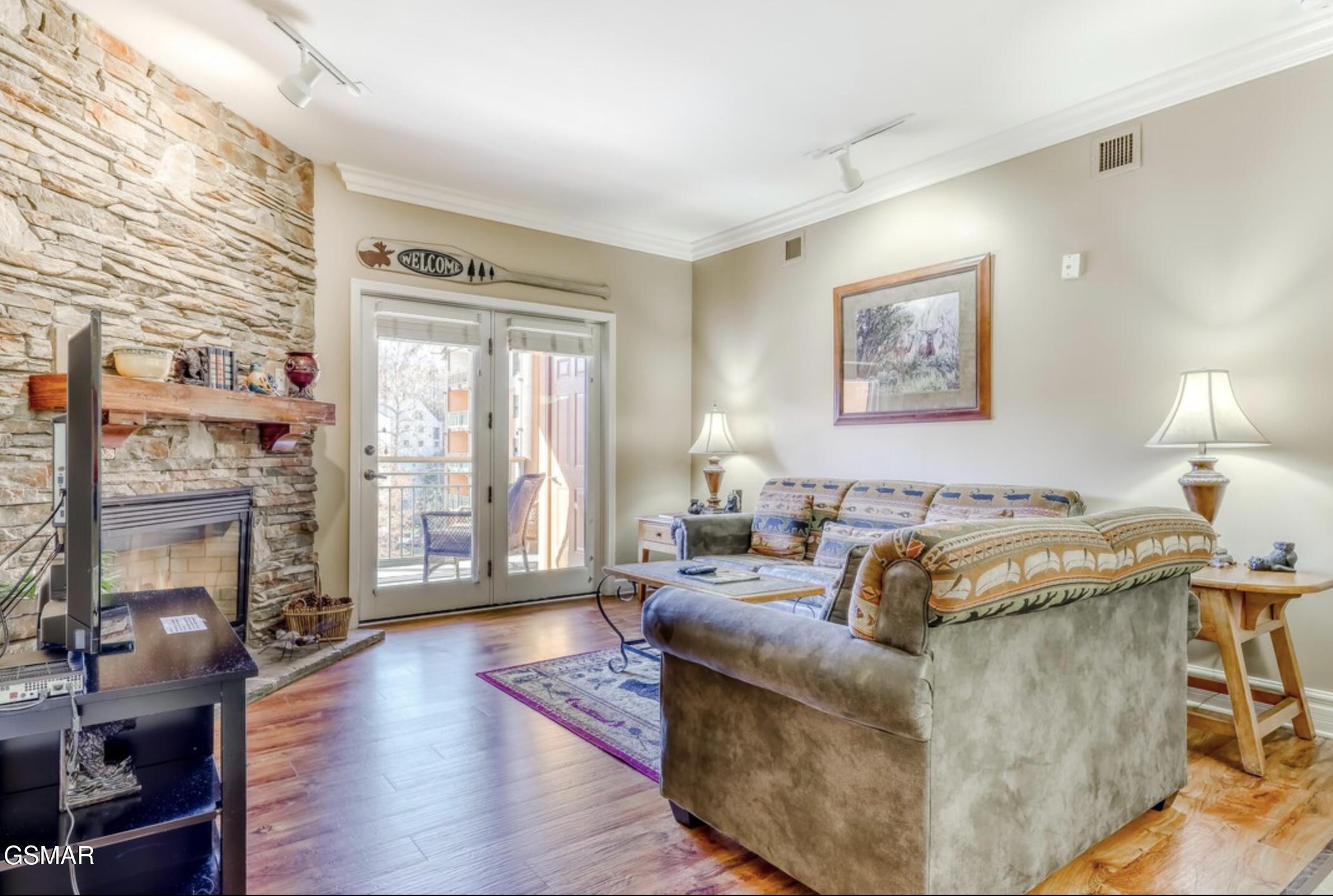 215 Woliss Lane Gatlinburg TN 37738