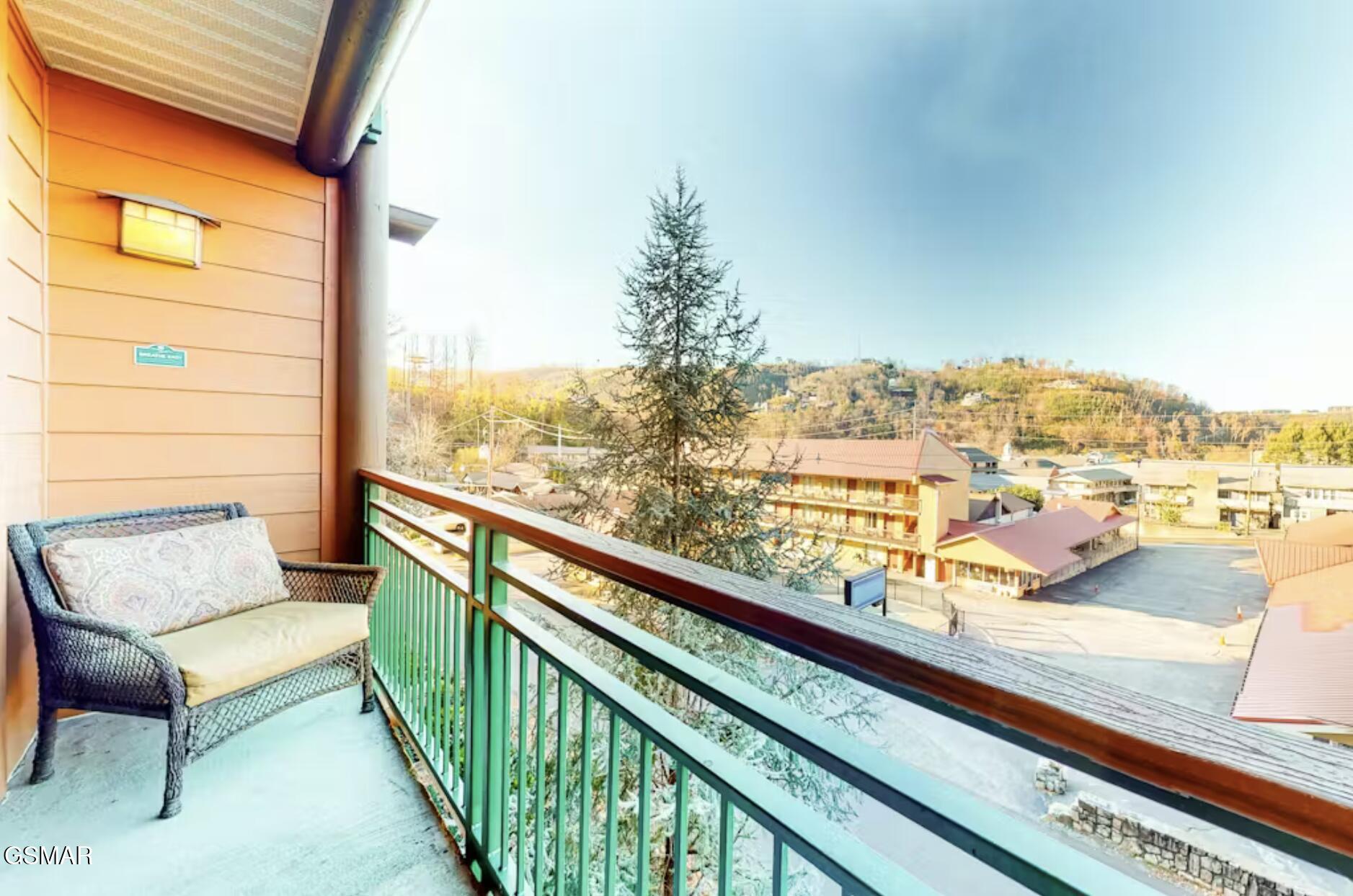 215 Woliss Lane Gatlinburg TN 37738