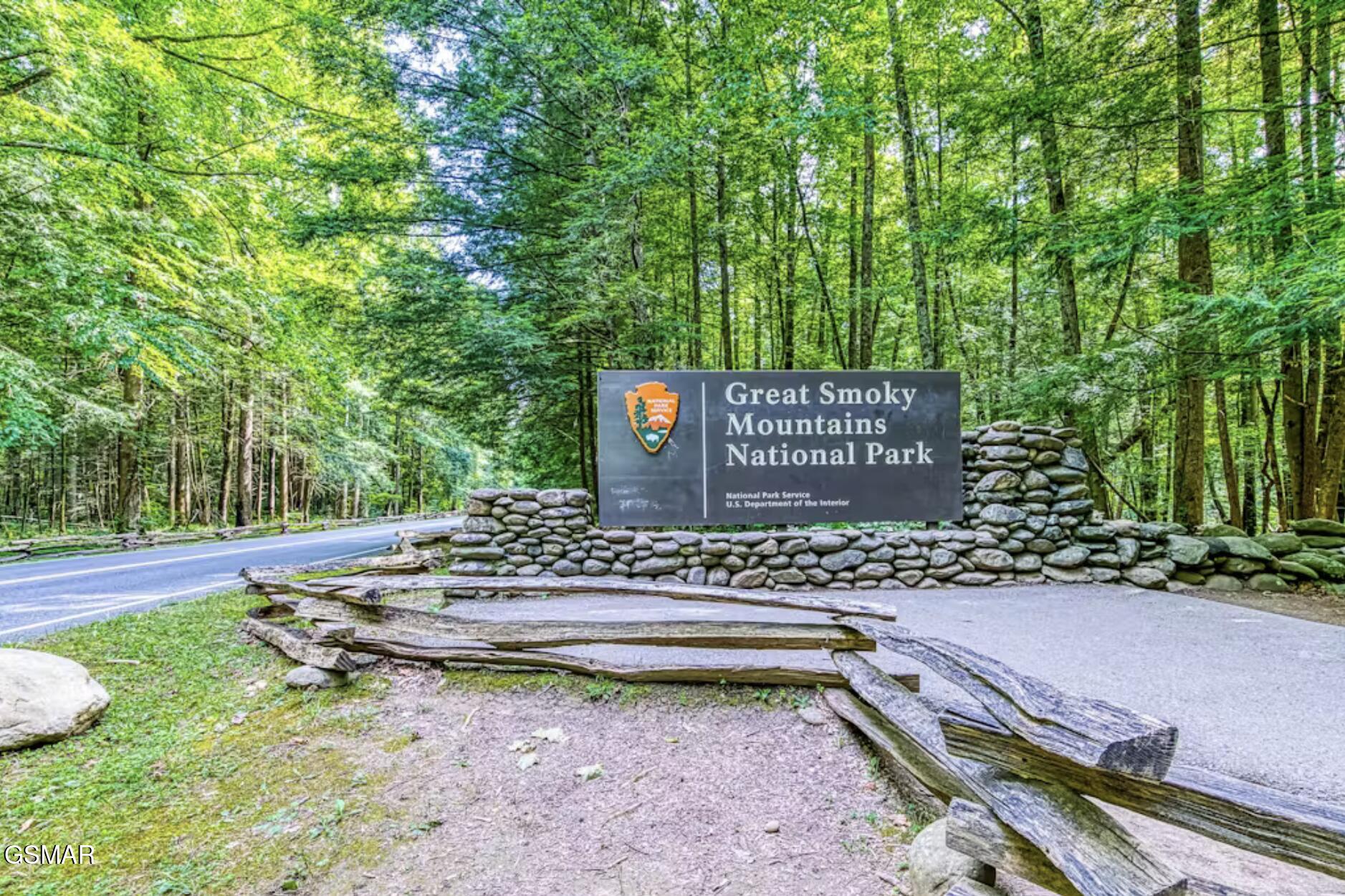 215 Woliss Lane Gatlinburg TN 37738