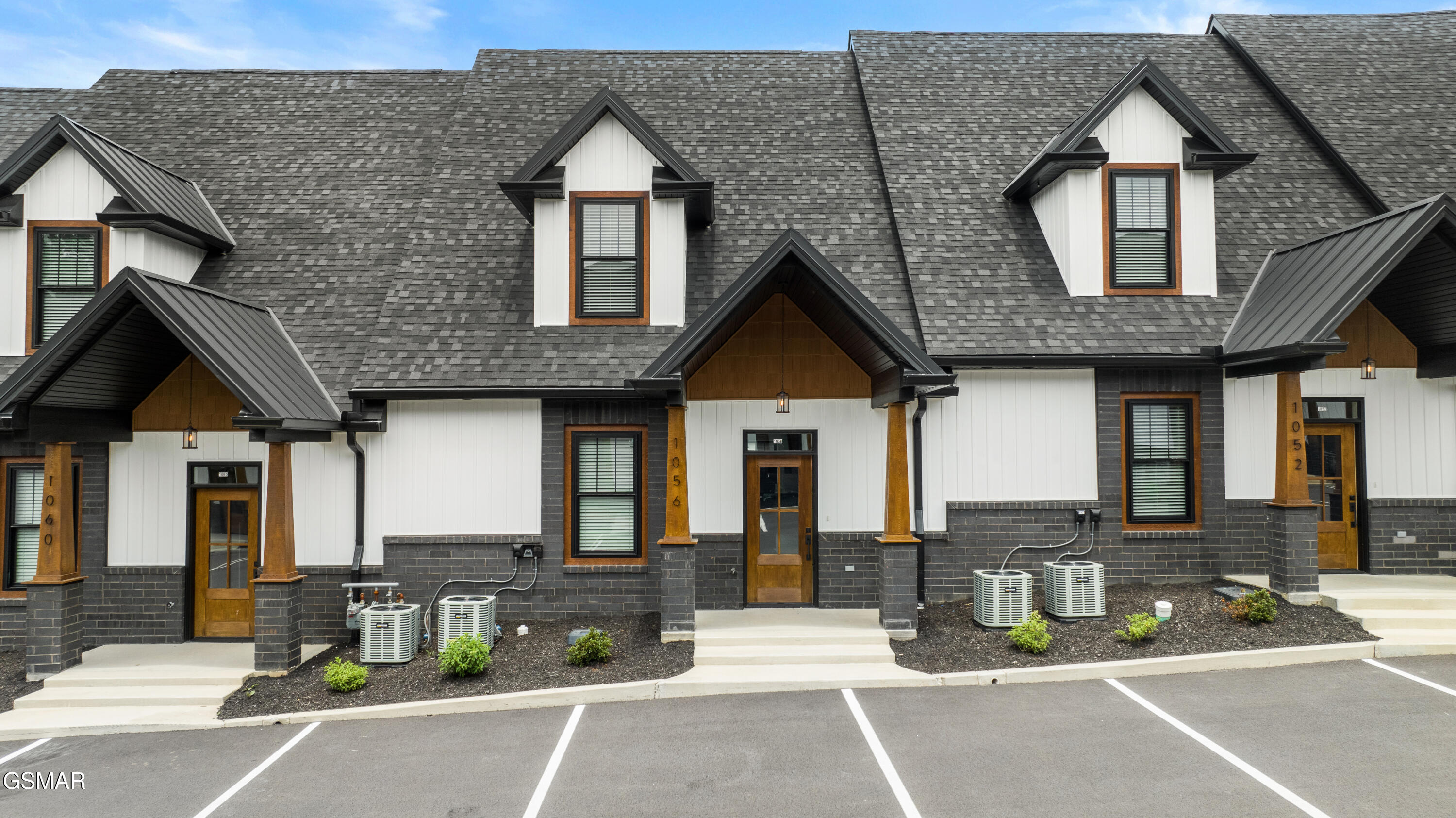 1056 Watch Hill Way Sevierville TN 37862