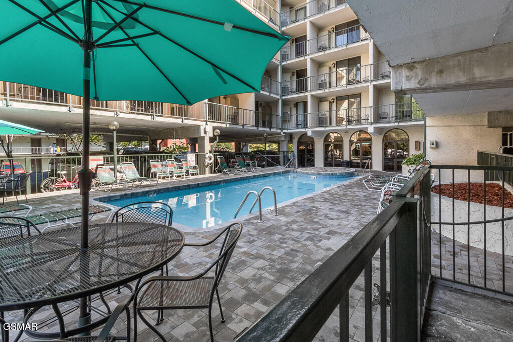 685 River Road Gatlinburg TN 37738