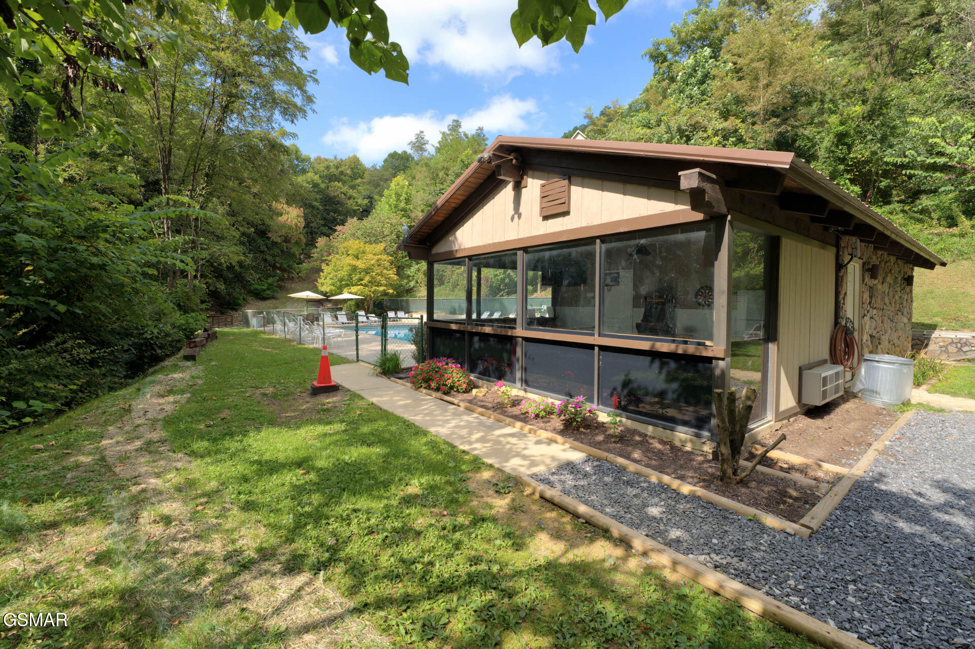 1081 Cove Road Sevierville TN 37876