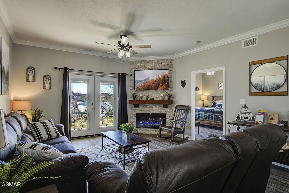 124 Plaza Drive Pigeon Forge TN 37863