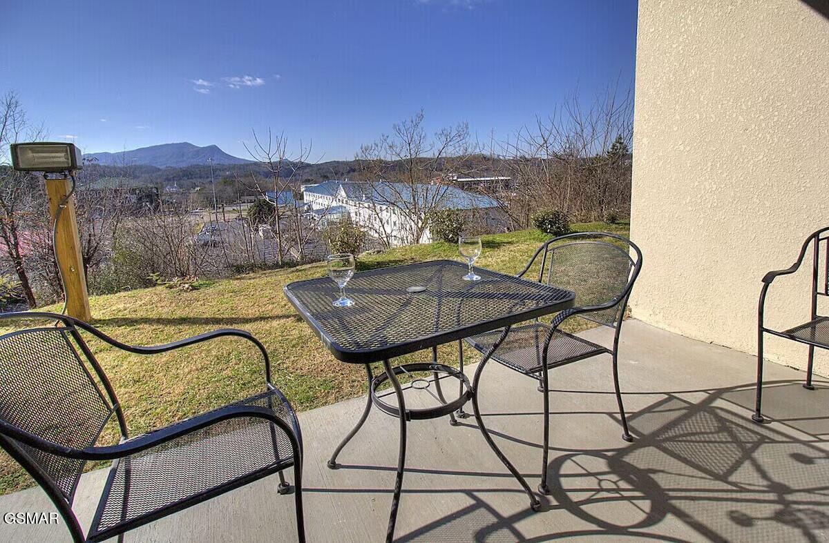 124 Plaza Drive Pigeon Forge TN 37863