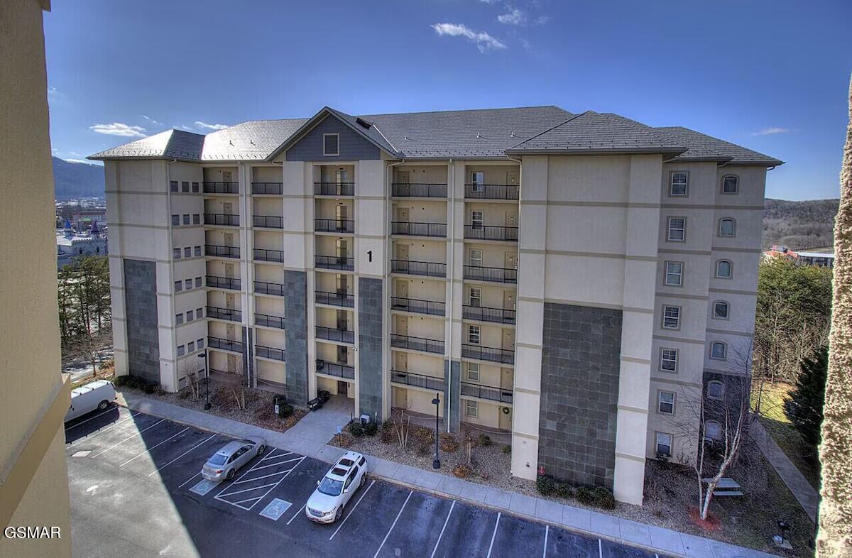 124 Plaza Drive Pigeon Forge TN 37863