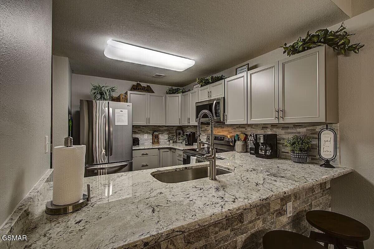 124 Plaza Drive Pigeon Forge TN 37863