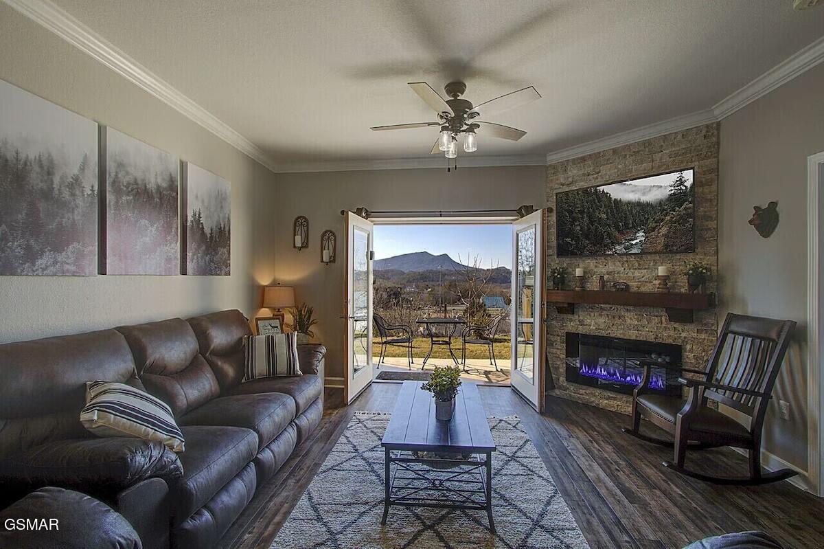 124 Plaza Drive Pigeon Forge TN 37863