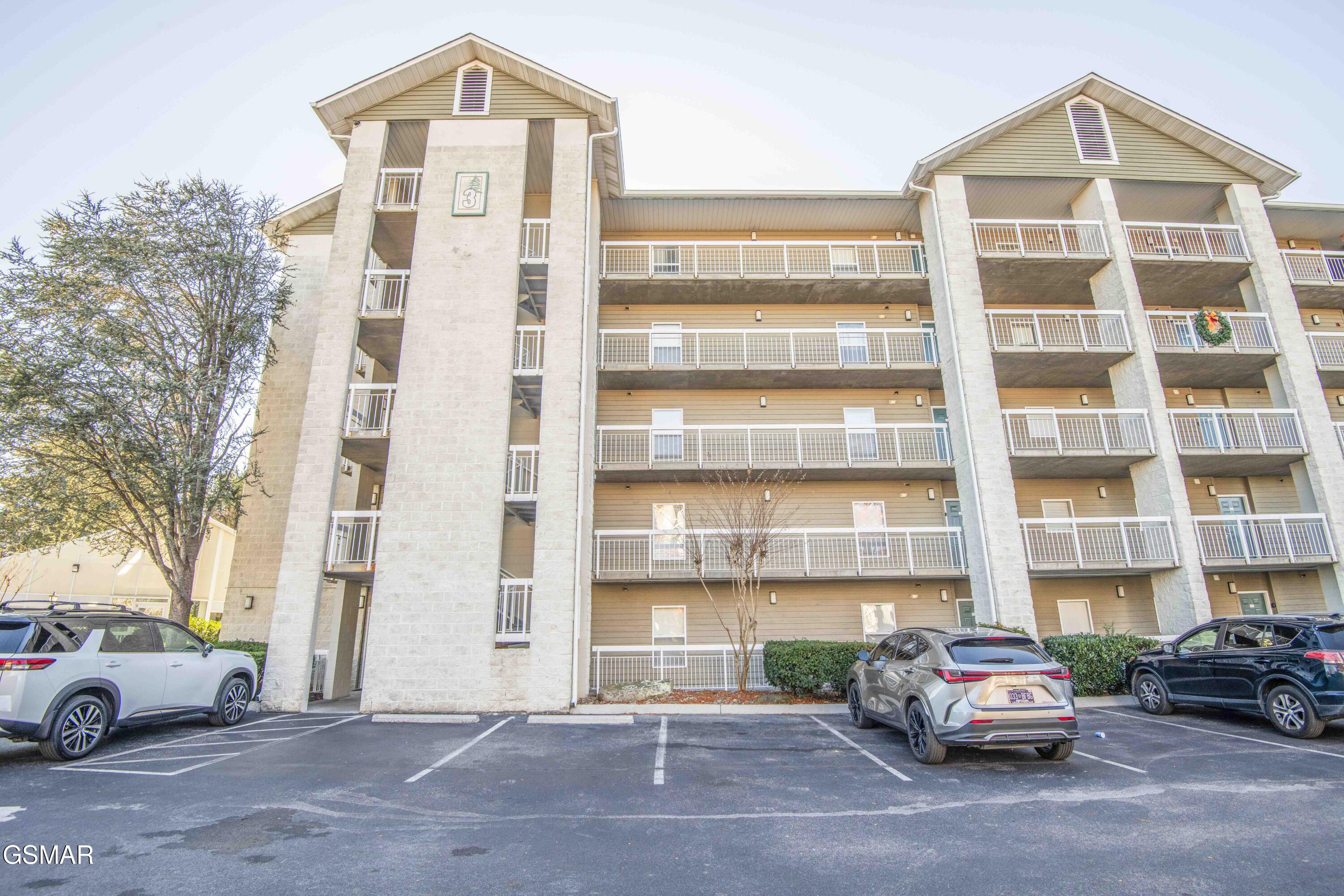 205 Ogle Drive Pigeon Forge TN 37863