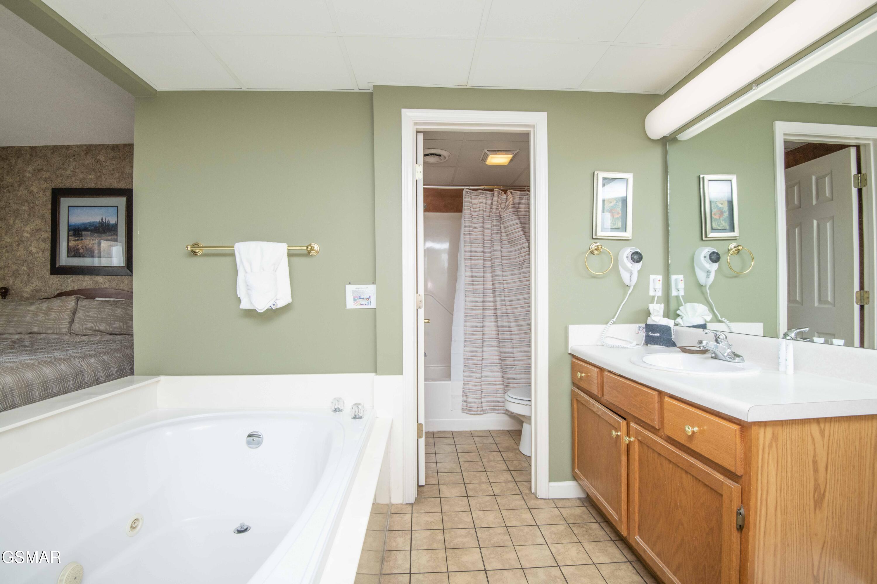 205 Ogle Drive Pigeon Forge TN 37863