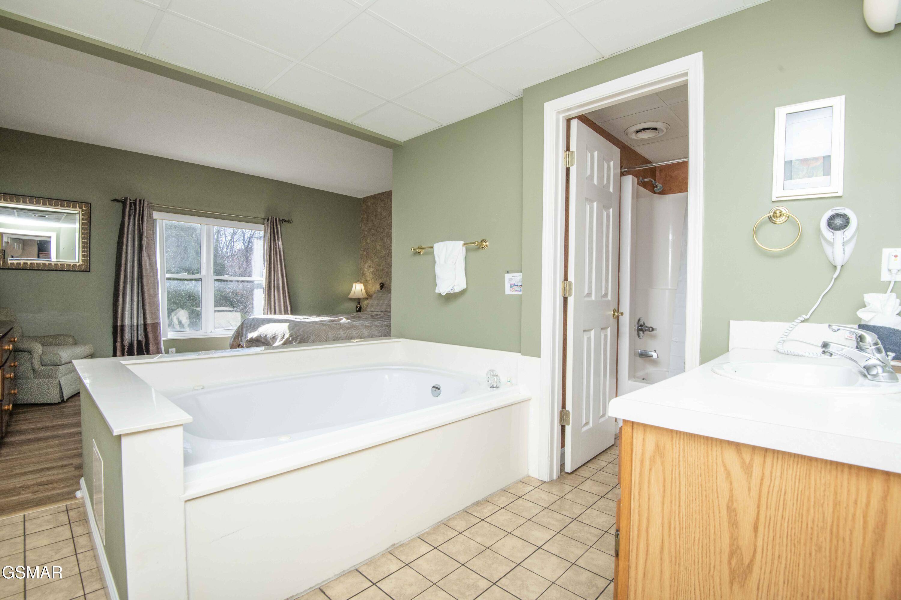 205 Ogle Drive Pigeon Forge TN 37863