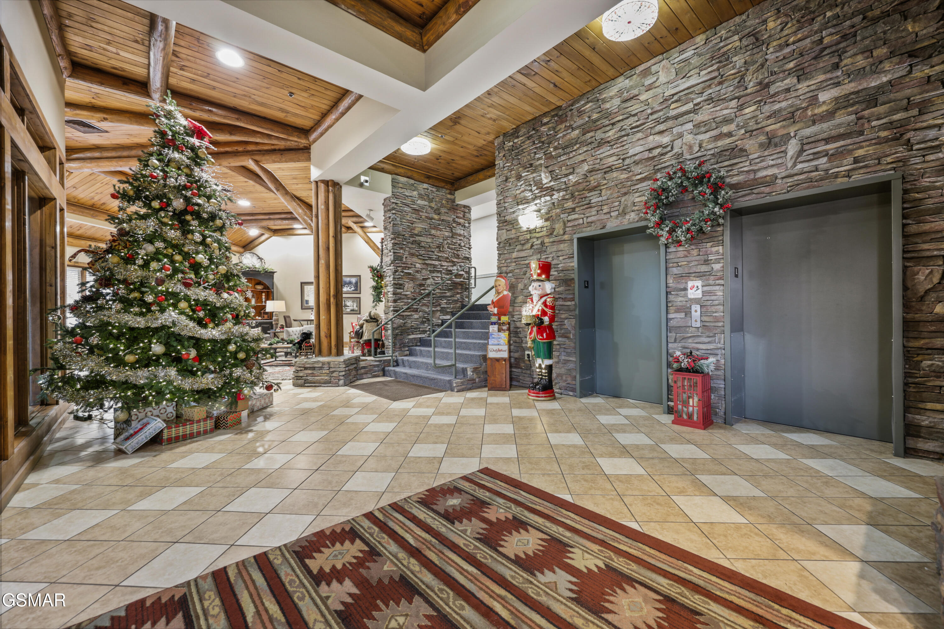 215 Woliss Lane Gatlinburg TN 37738