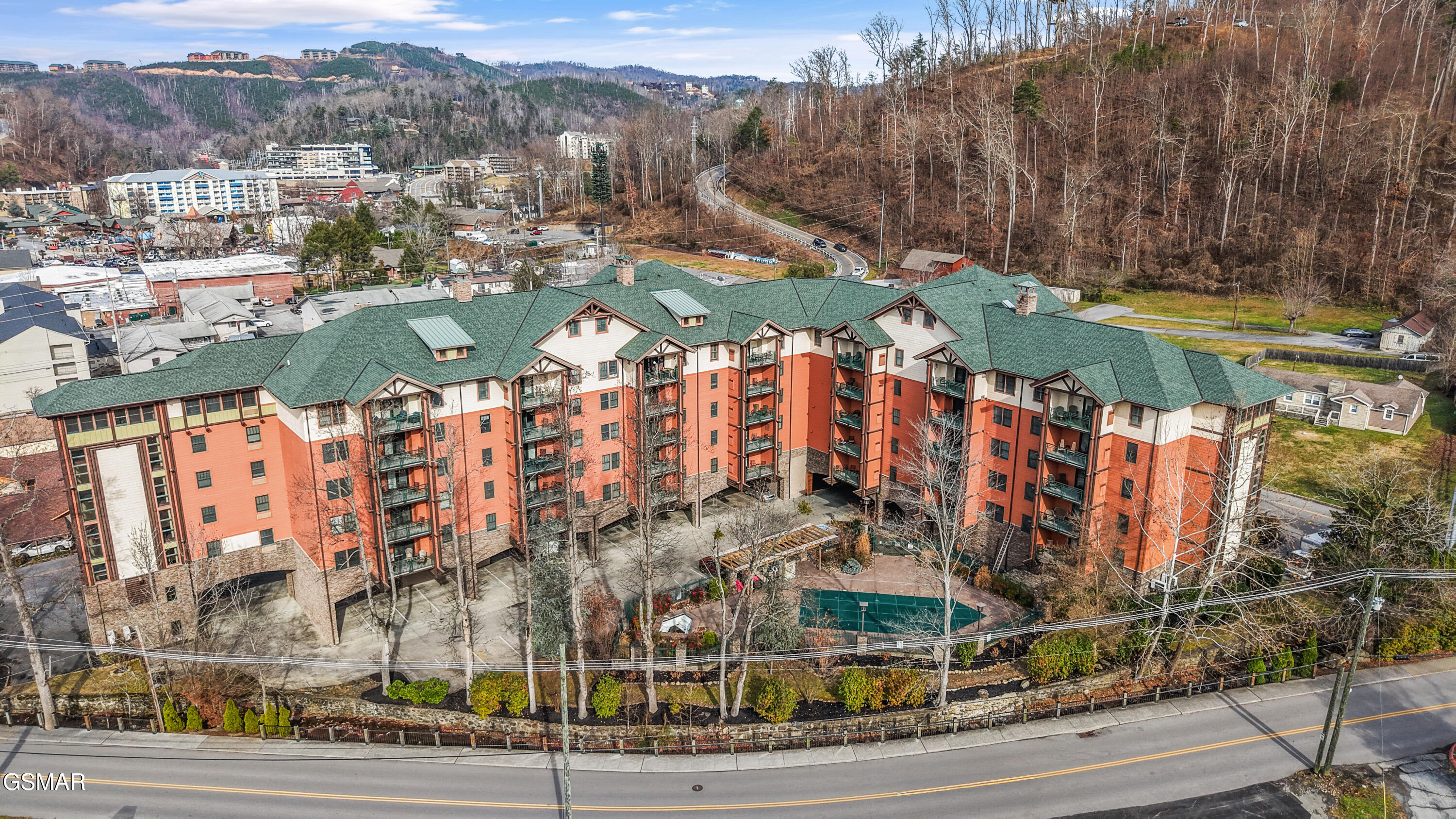 215 Woliss Lane Gatlinburg TN 37738