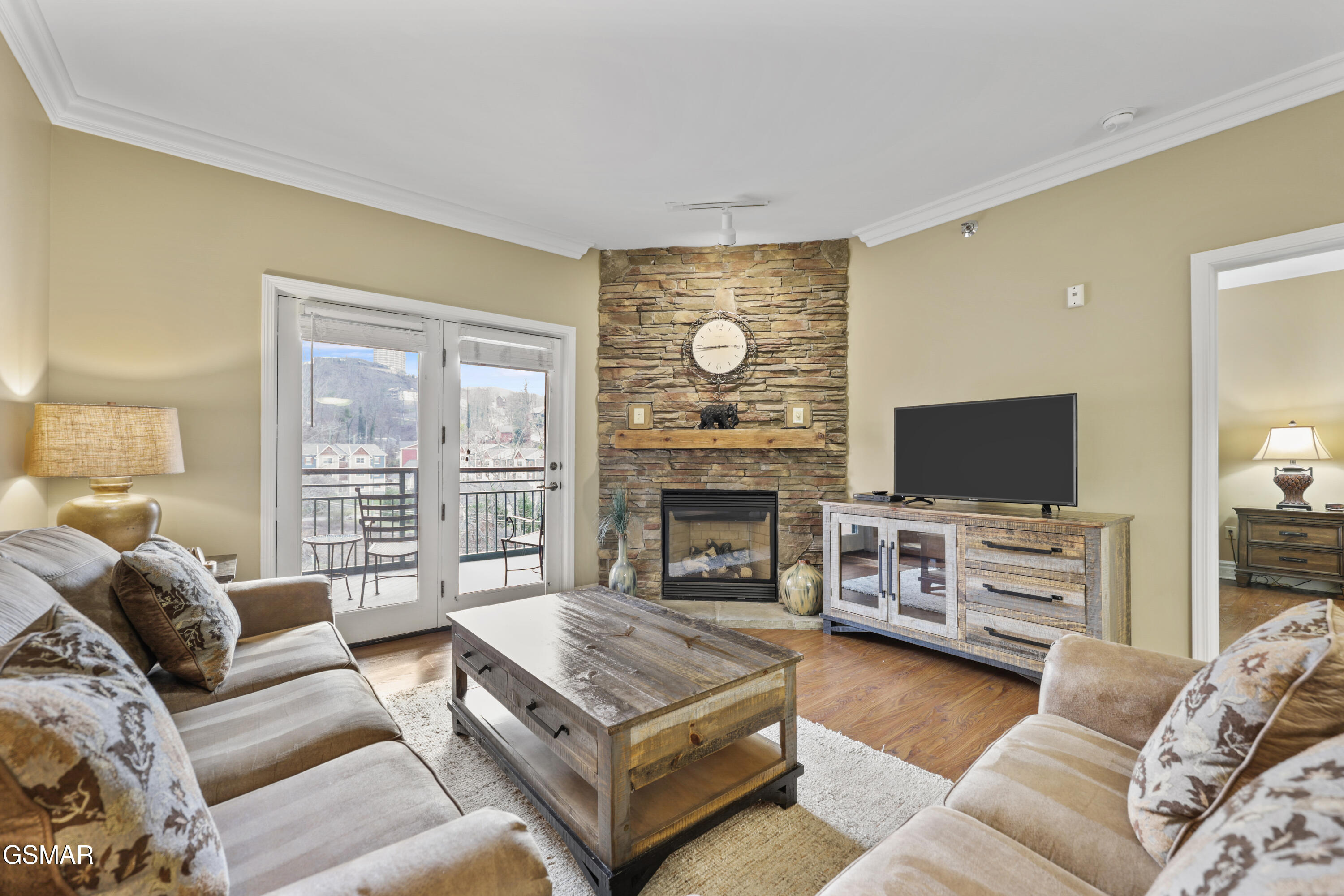 215 Woliss Lane Gatlinburg TN 37738