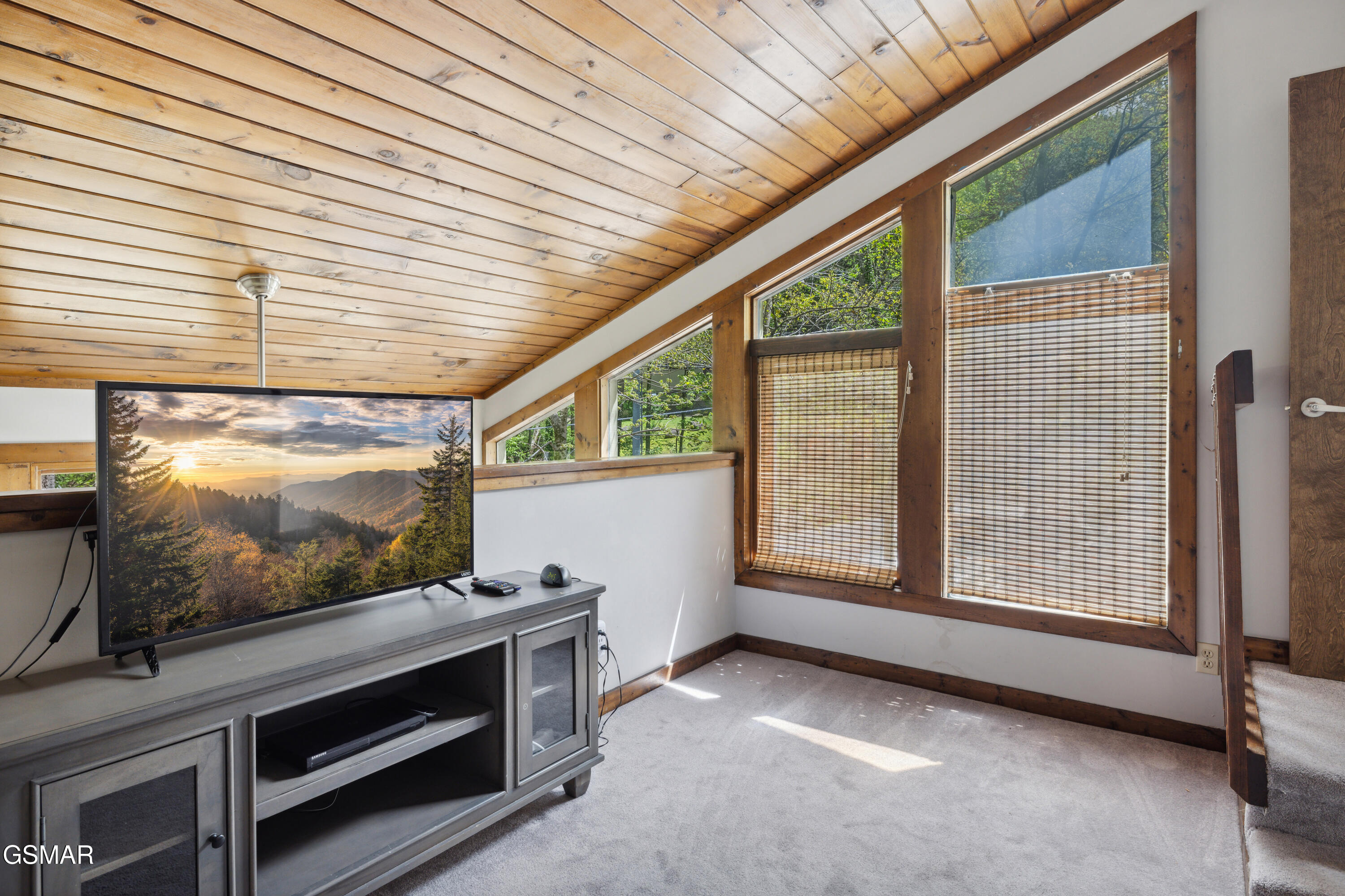 1228 Ski Mountain Road Gatlinburg TN 37738
