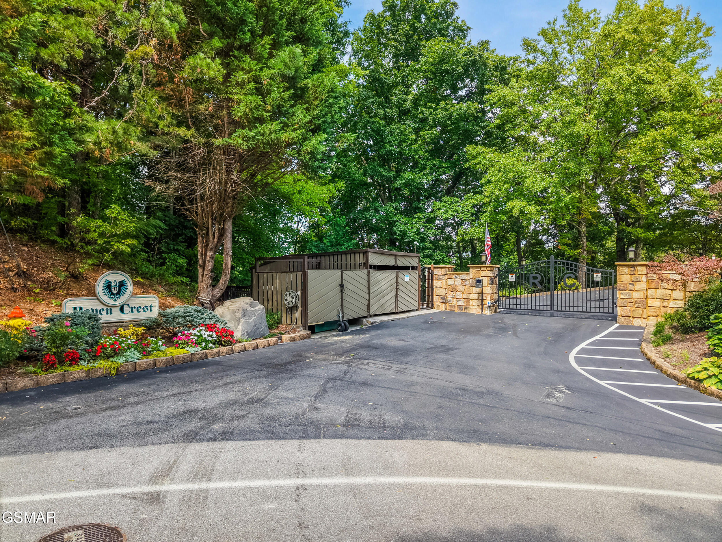 1050 Ski View Drive Gatlinburg TN 37738