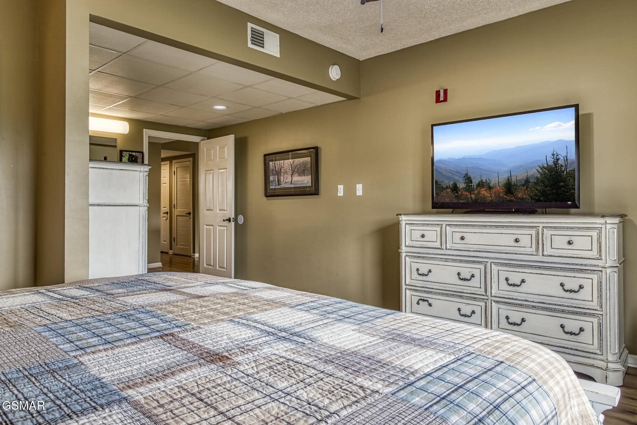 205 Ogle Drive Pigeon Forge TN 37863