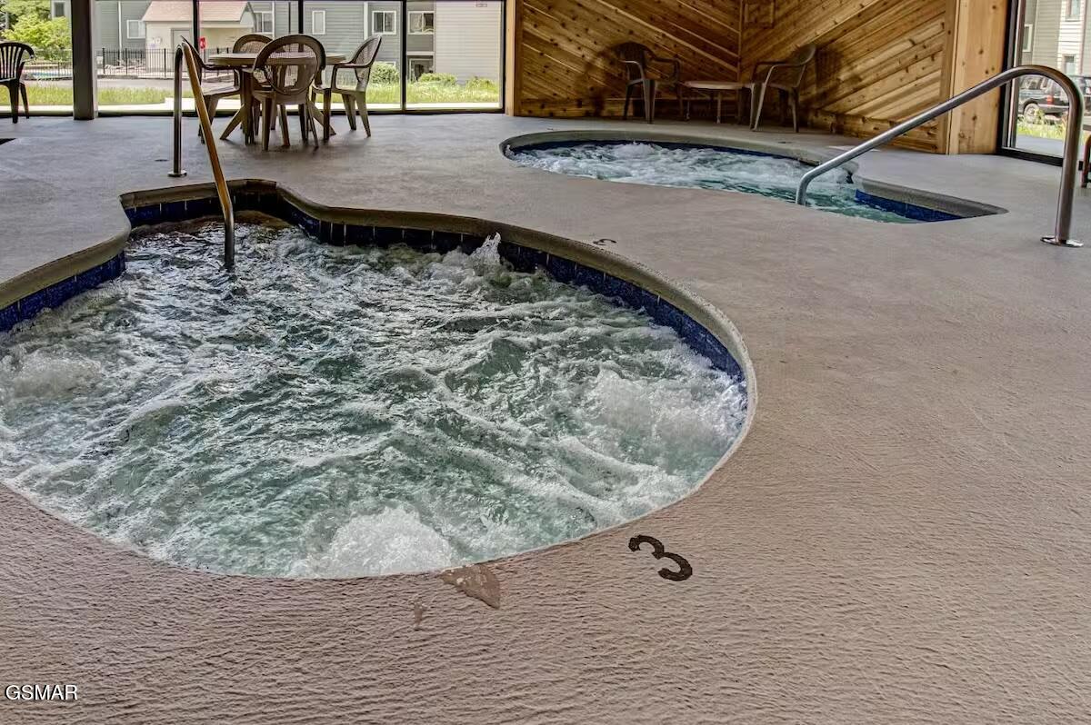 1260 Ski View Drive Gatlinburg TN 37738