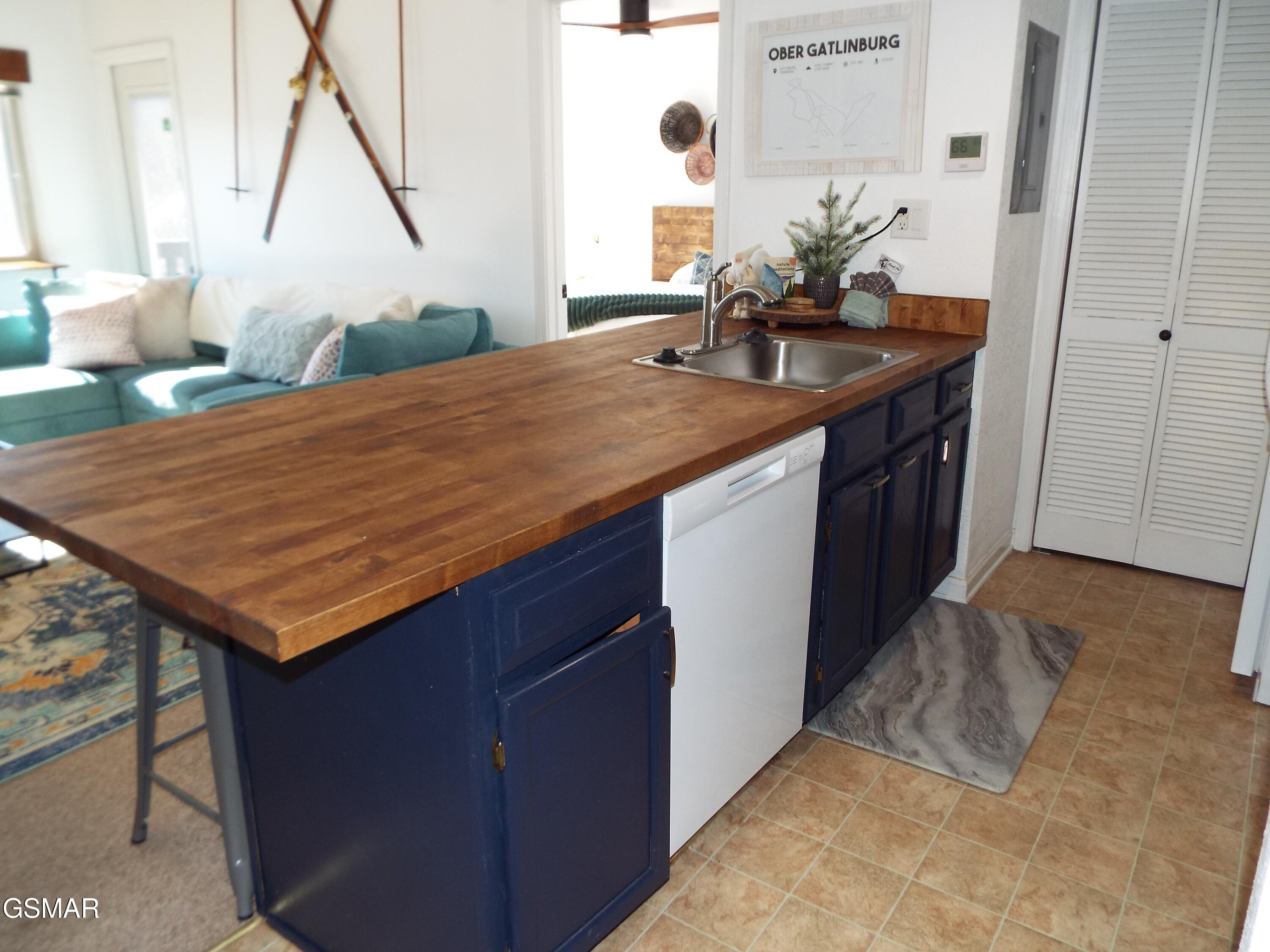 1380 Ski View Drive Gatlinburg TN 37738