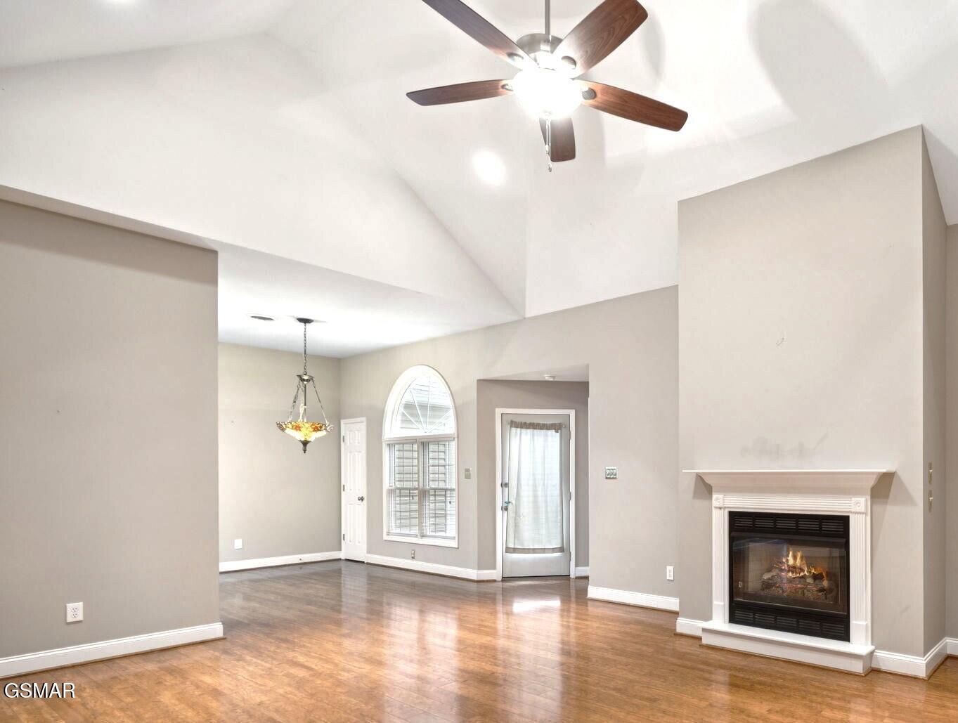 375 Paine Lake Drive Sevierville TN 37862
