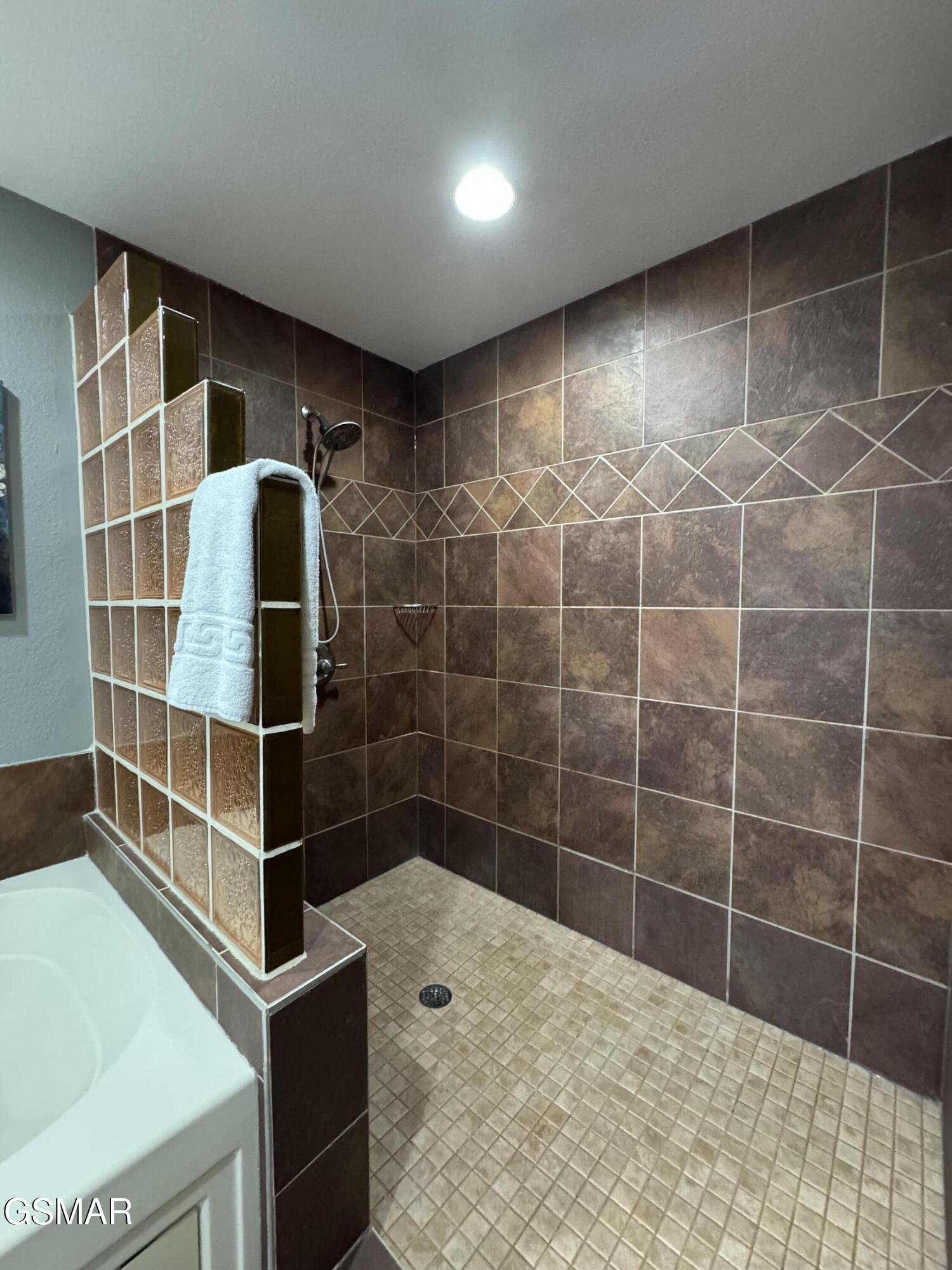 410 Big Bear Way Pigeon Forge TN 37863