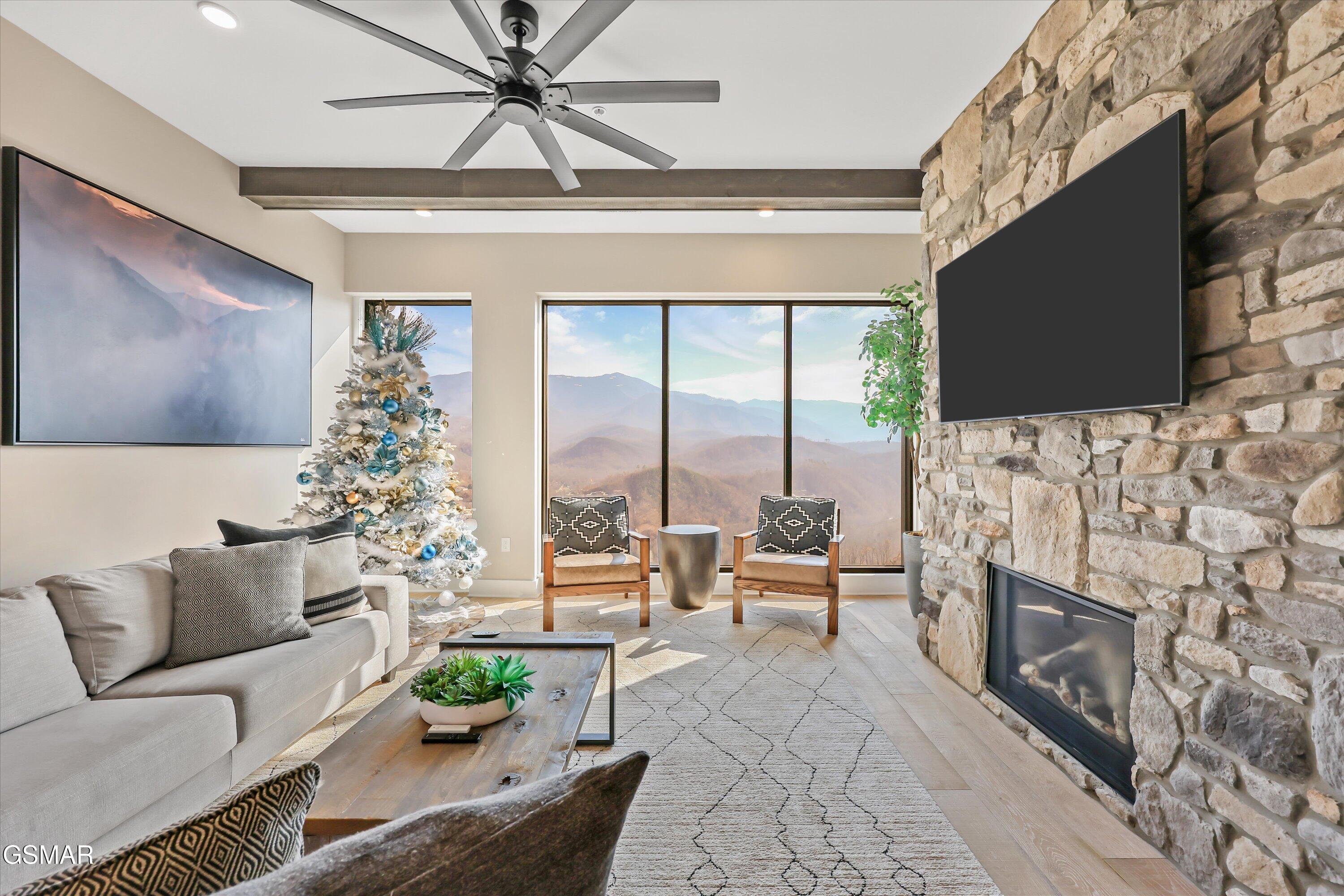 855 Campbell Lead Road Gatlinburg TN 37738