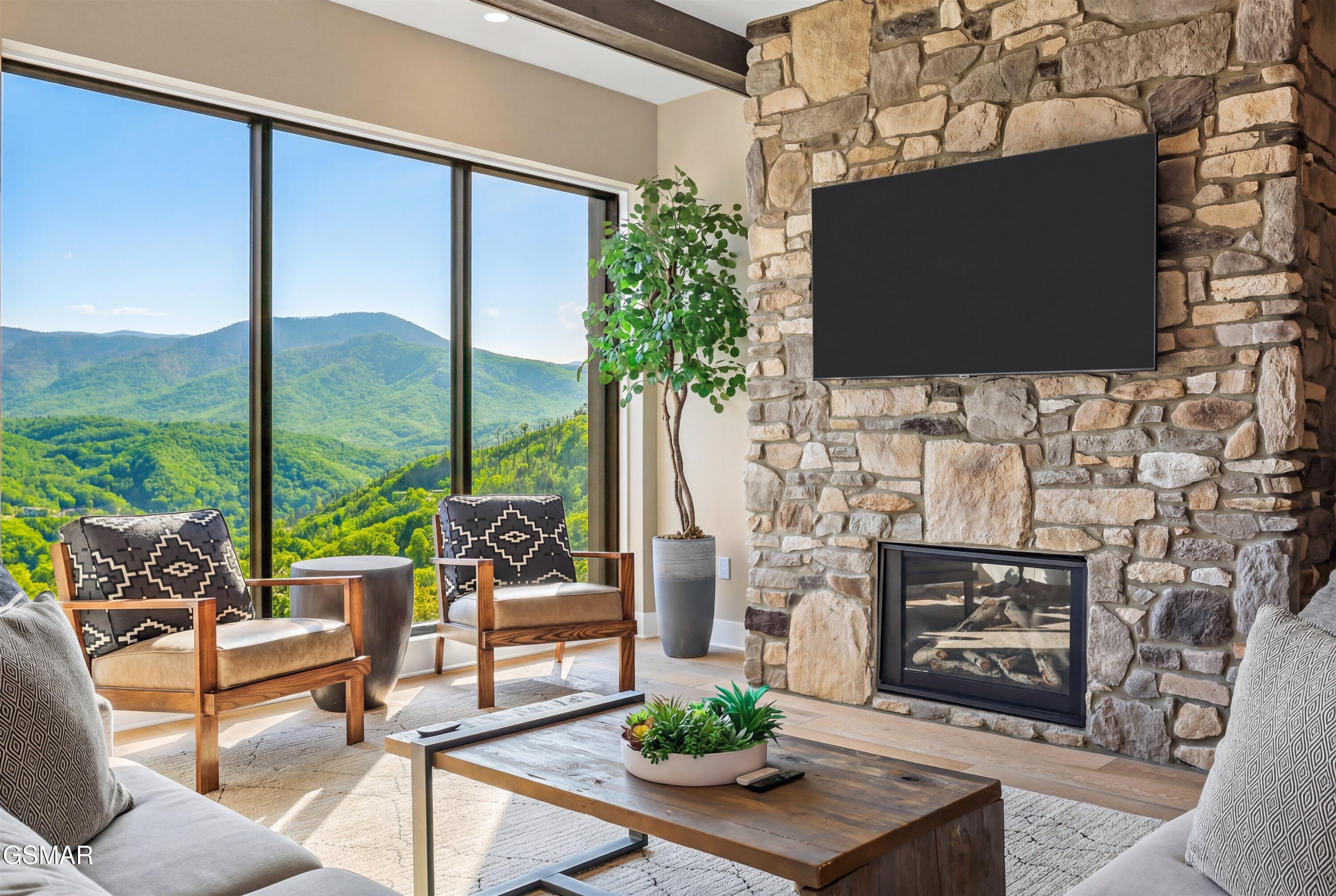 855 Campbell Lead Road Gatlinburg TN 37738