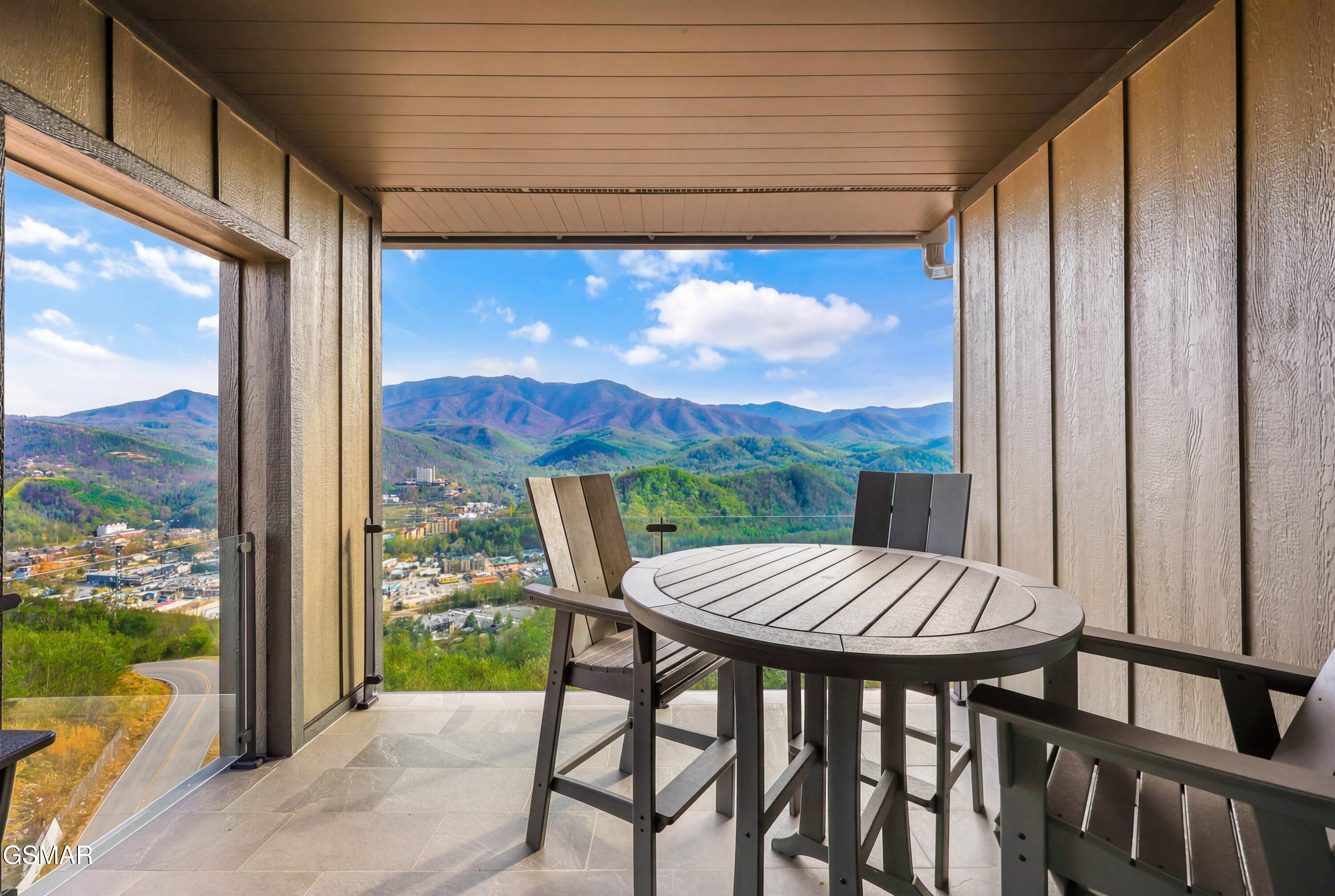 855 Campbell Lead Road Gatlinburg TN 37738